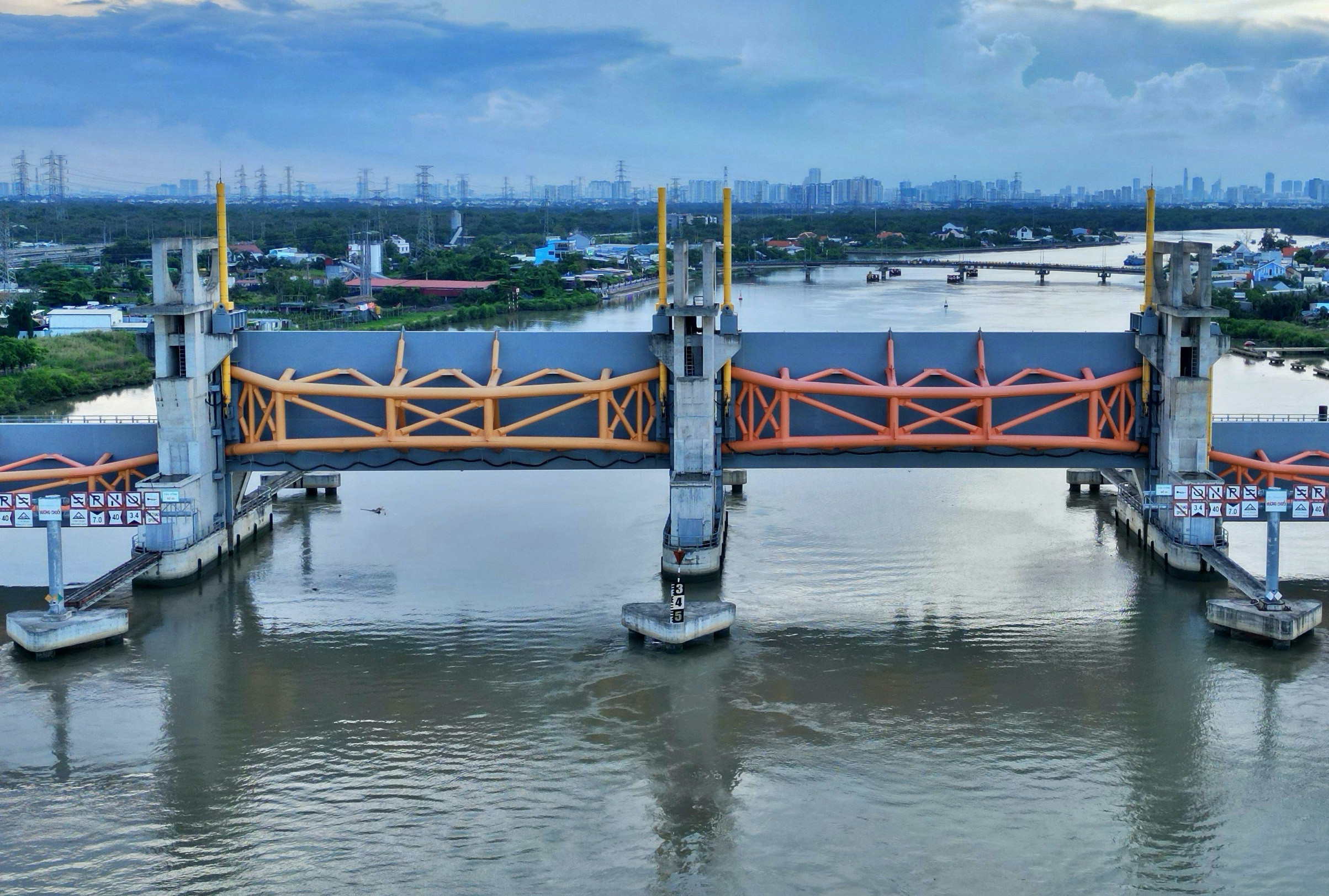 TP.HCM: Dự án chống ngập 10.000 tỷ mịt mờ ngày về đích