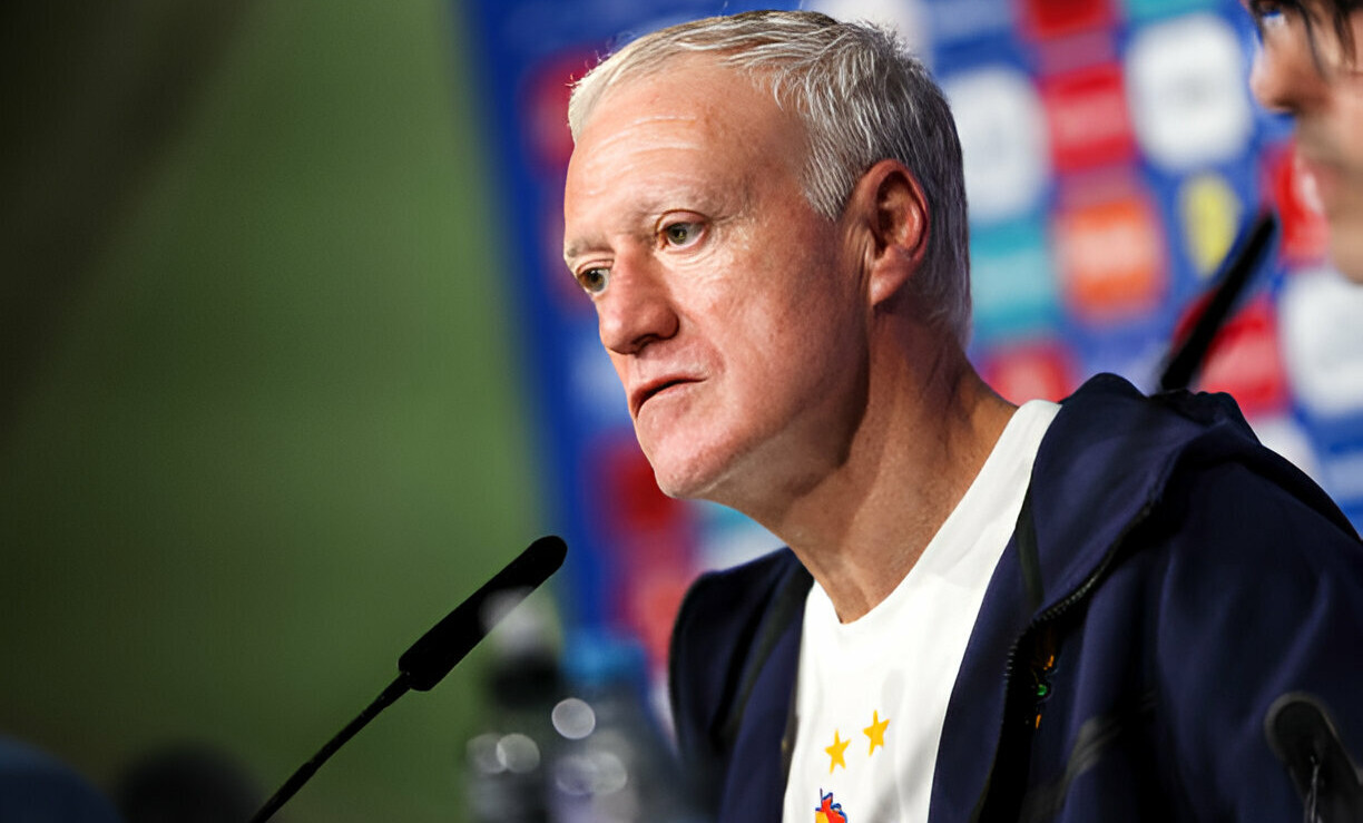 HLV Deschamps: Nếu không thích xem Pháp thì hãy chuyển kênh khác