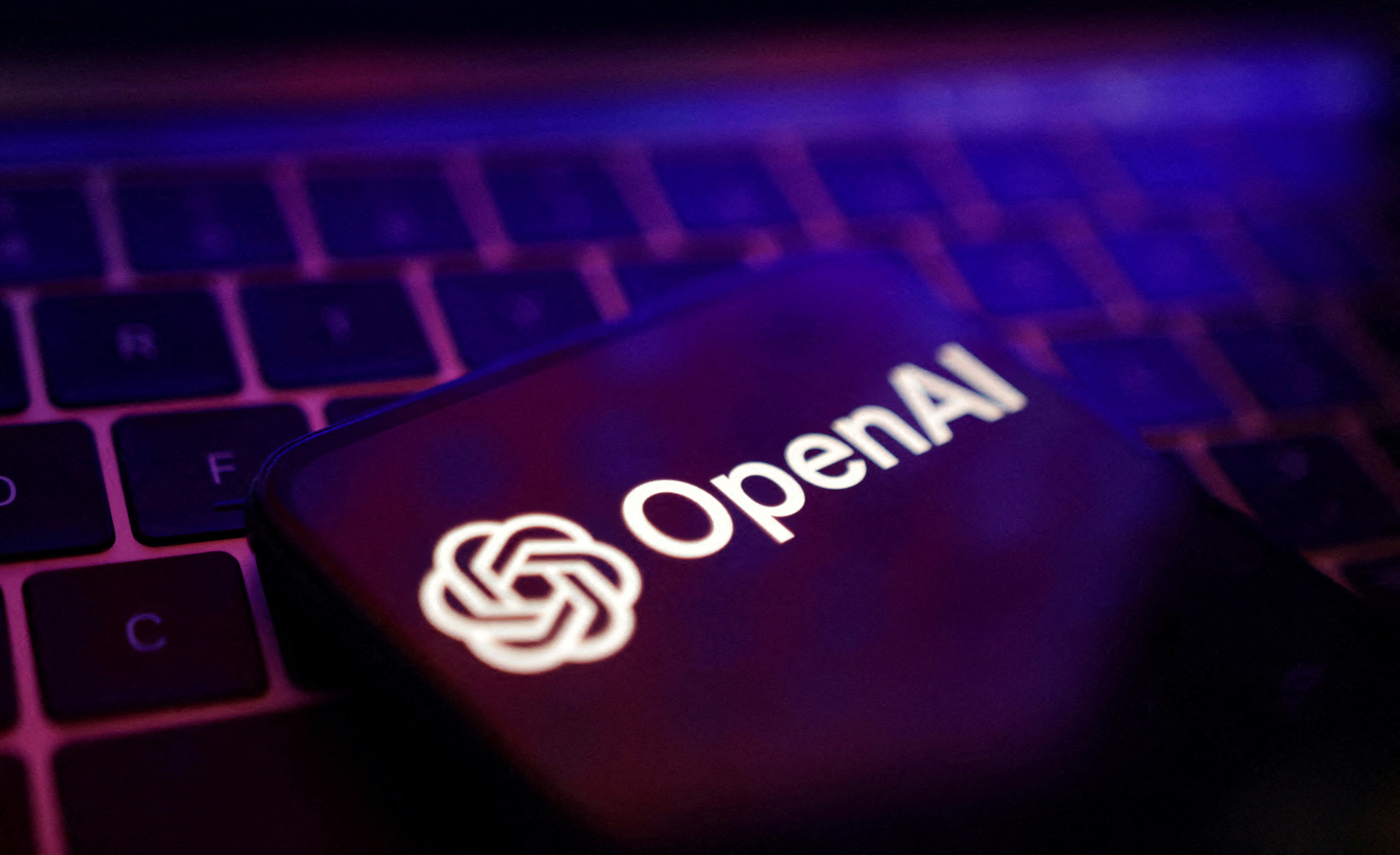 Bị OpenAI 'cấm cửa' sẽ giúp ngành AI Trung Quốc đột phá?