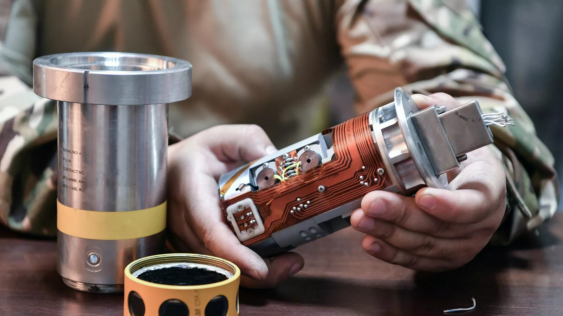 Chuyên gia Nga phát hiện gì khi 'mổ xẻ' tên lửa ATACMS?