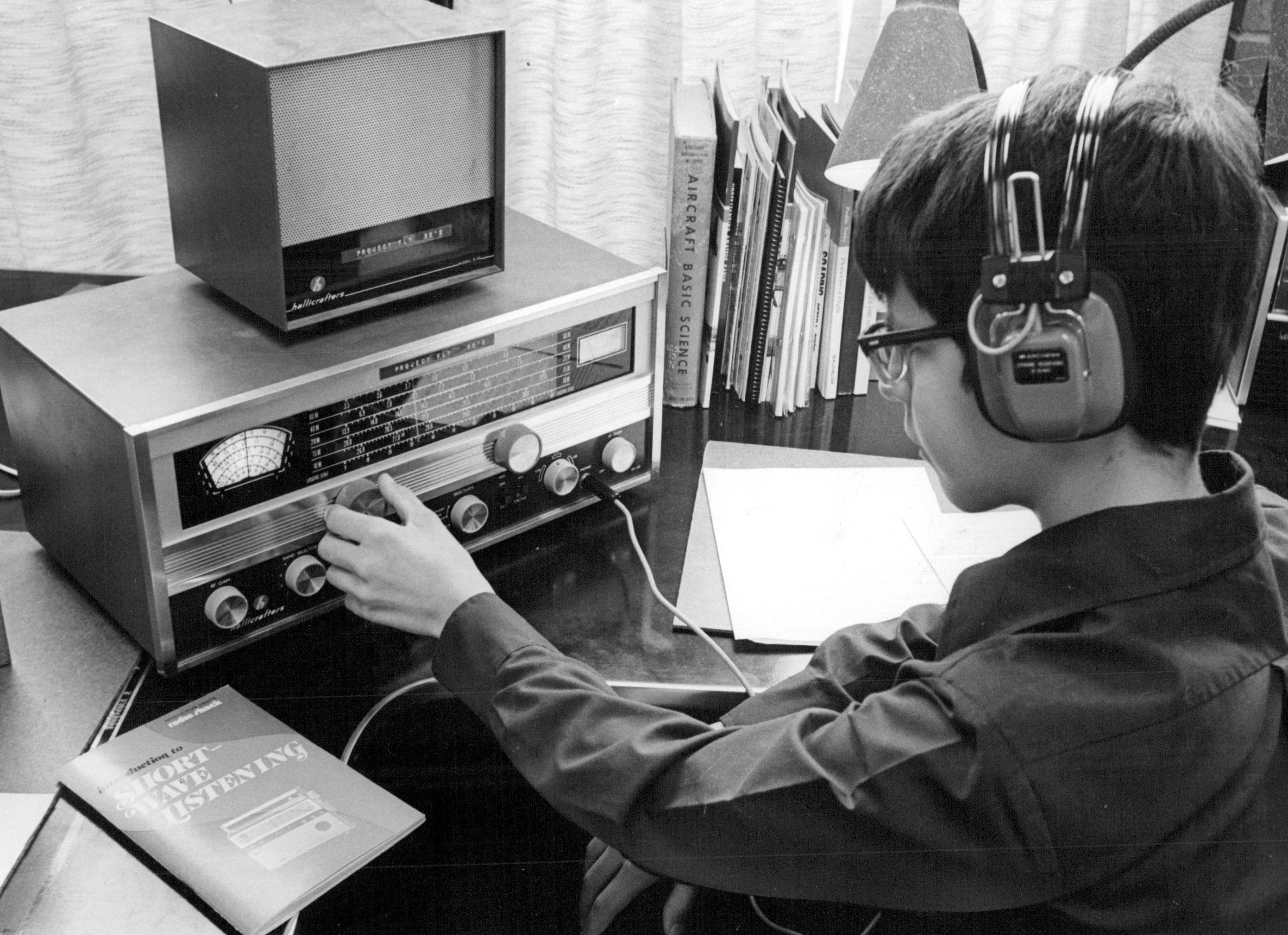 Giải mã 'đài đọc số': Bí ẩn hàng thập kỷ của ngành tình báo