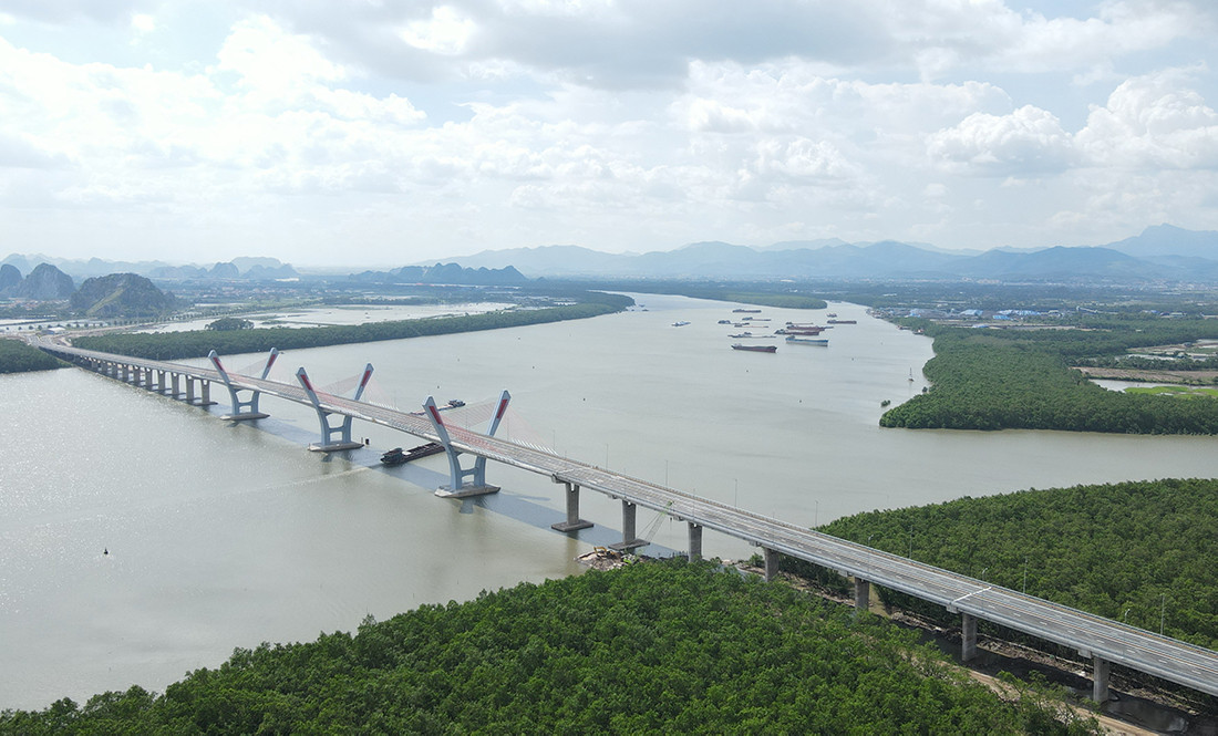 Thông xe cây cầu gần 2.000 tỷ đồng nối Hải Phòng - Quảng Ninh