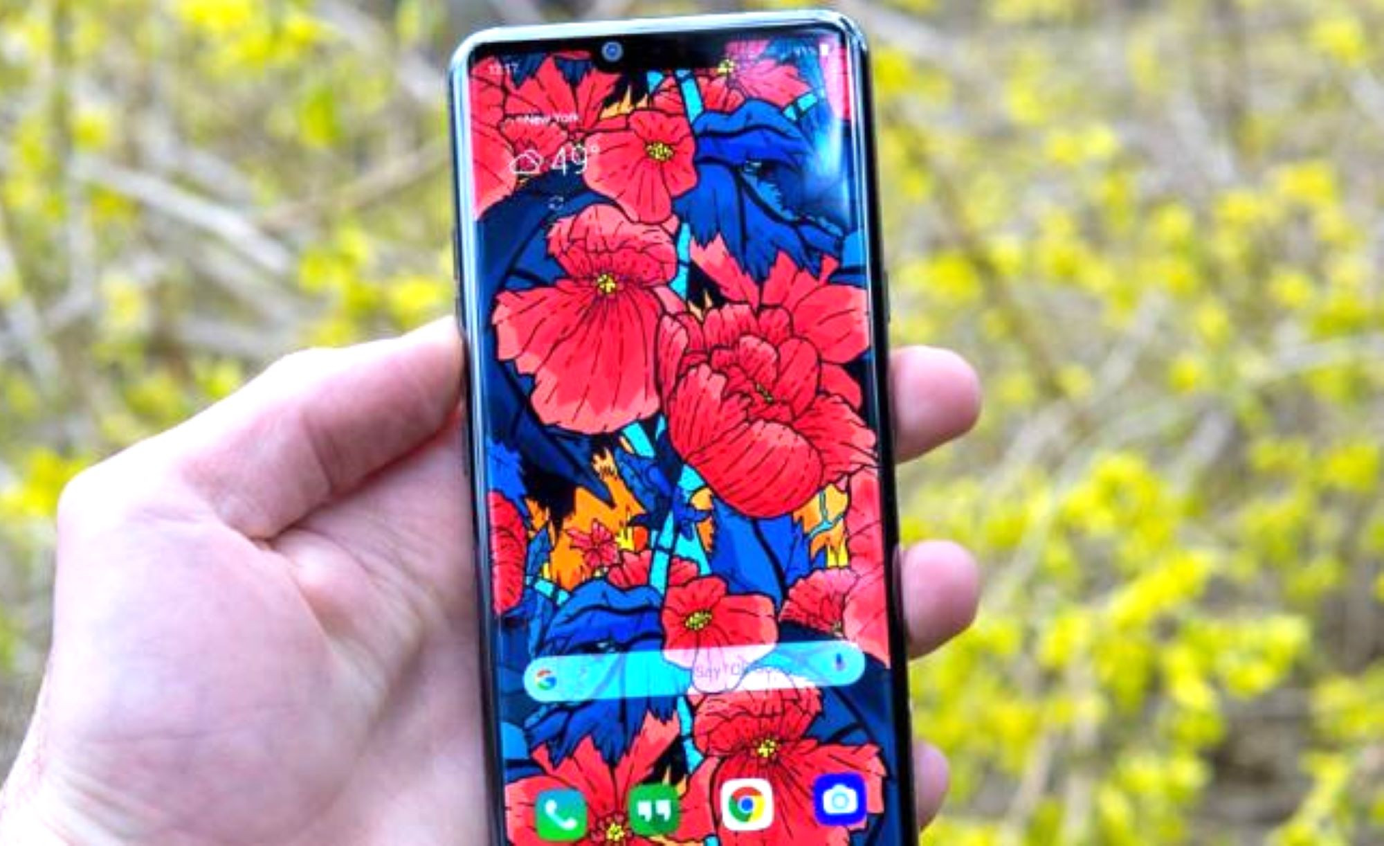 Đà Nẵng sẽ hỗ trợ 2 triệu đồng cho hộ nghèo mua điện thoại thông minh