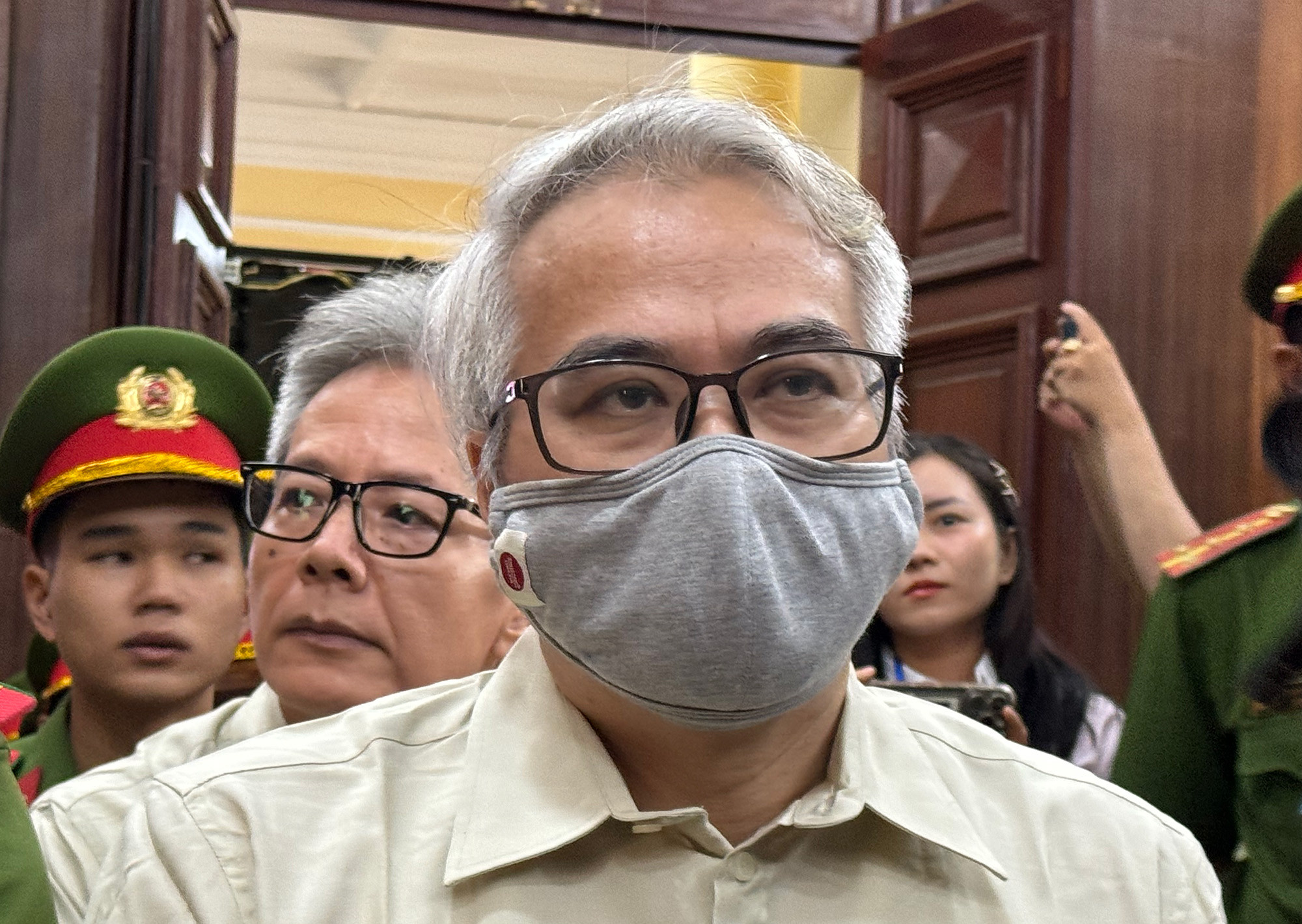 Cựu Cục trưởng Cục Đăng kiểm Đặng Việt Hà được VKS đề nghị giảm án