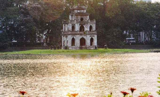 Sau nhiều ngày mưa tầm tã, miền Bắc sắp đón nắng nóng 