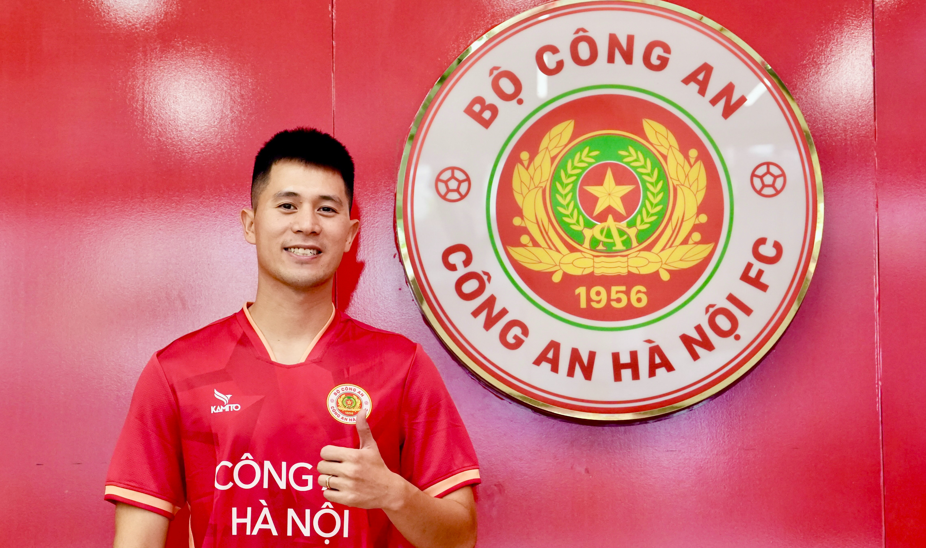 Đình Trọng gia nhập CLB Công an Hà Nội