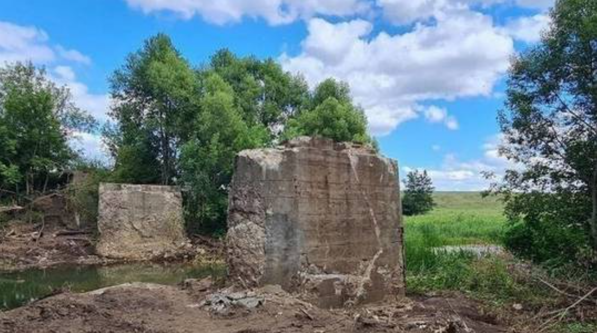 Cầu nặng 60 tấn bị trộm bán phế liệu ở Nga