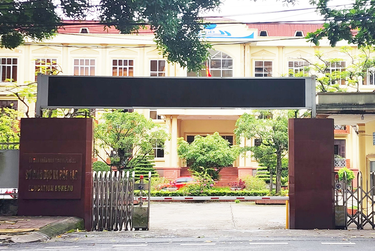 Bất thường điểm thi vào lớp 10 ở Thái Bình: Tạm đình chỉ Giám đốc Sở GD&ĐT