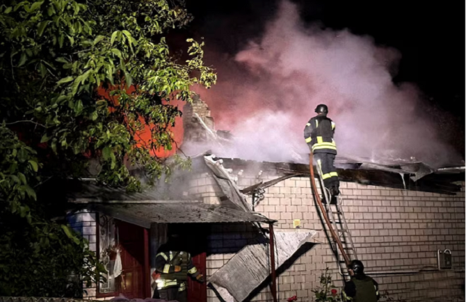 Ukraine tuyên bố chặn thành công cuộc tập kích UAV lớn nhất của Nga