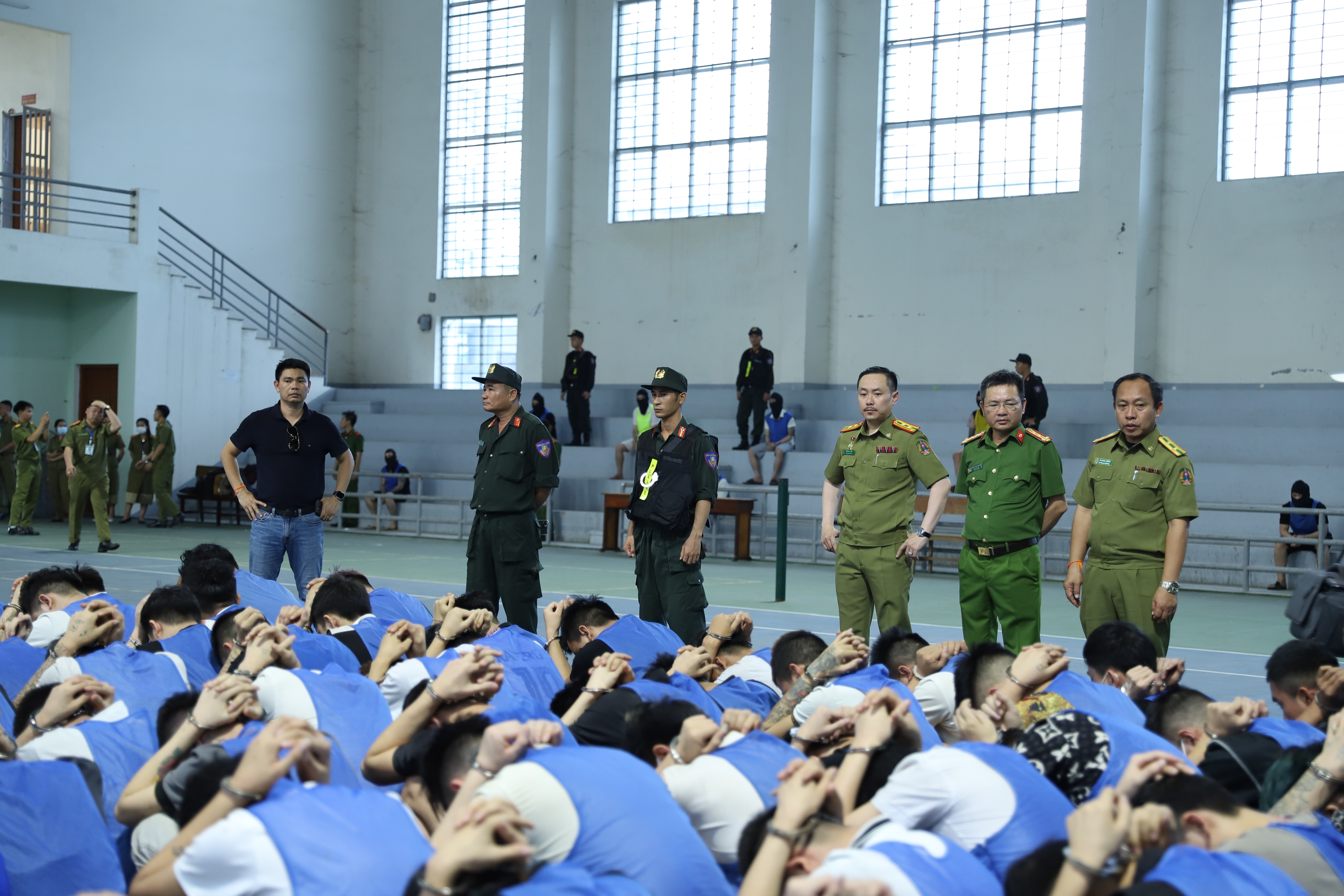 Triệt phá 'hang ổ' đường dây lừa đảo hàng trăm tỷ đồng tại khu Tam Giác Vàng