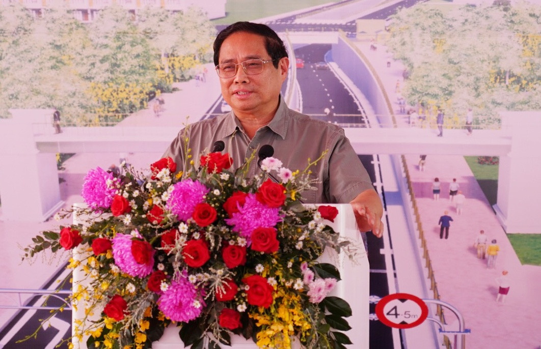Thủ tướng cảm ơn người dân trong lễ thông xe hầm chui kết nối Nhà ga T3