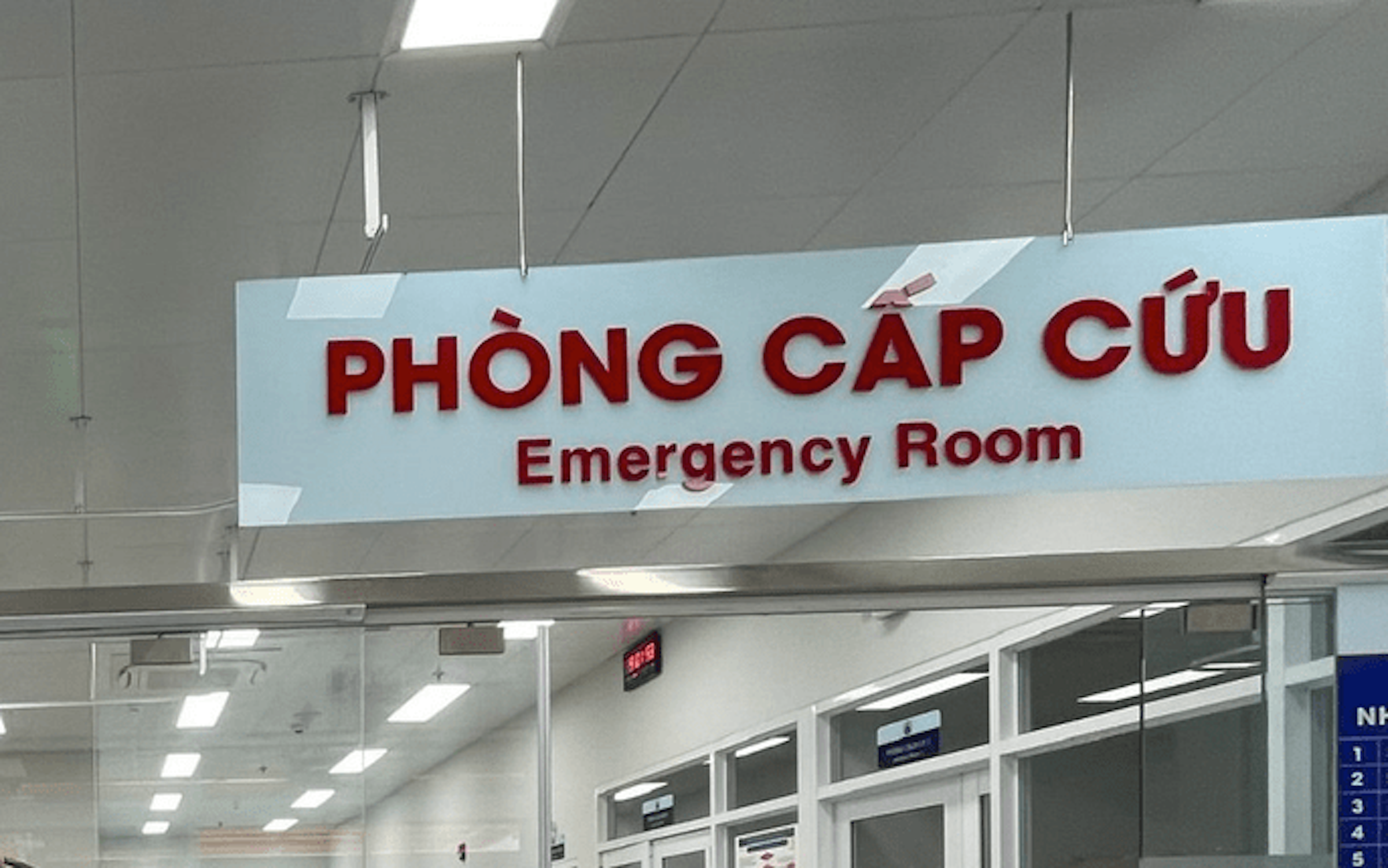 Uống nhầm bình nước chứa thuốc trừ sâu