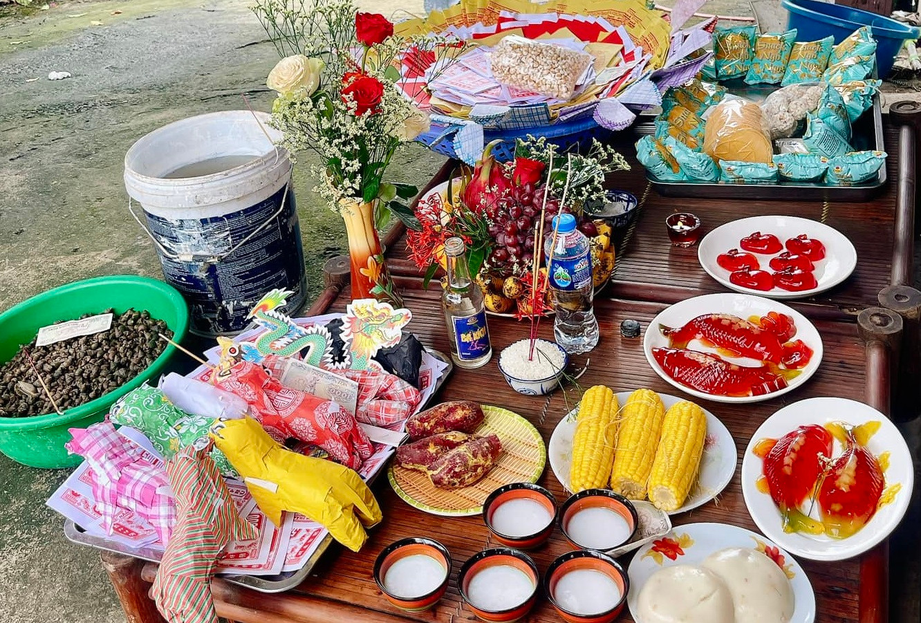 Văn khấn cúng rằm tháng 7 năm 2024 chuẩn nhất