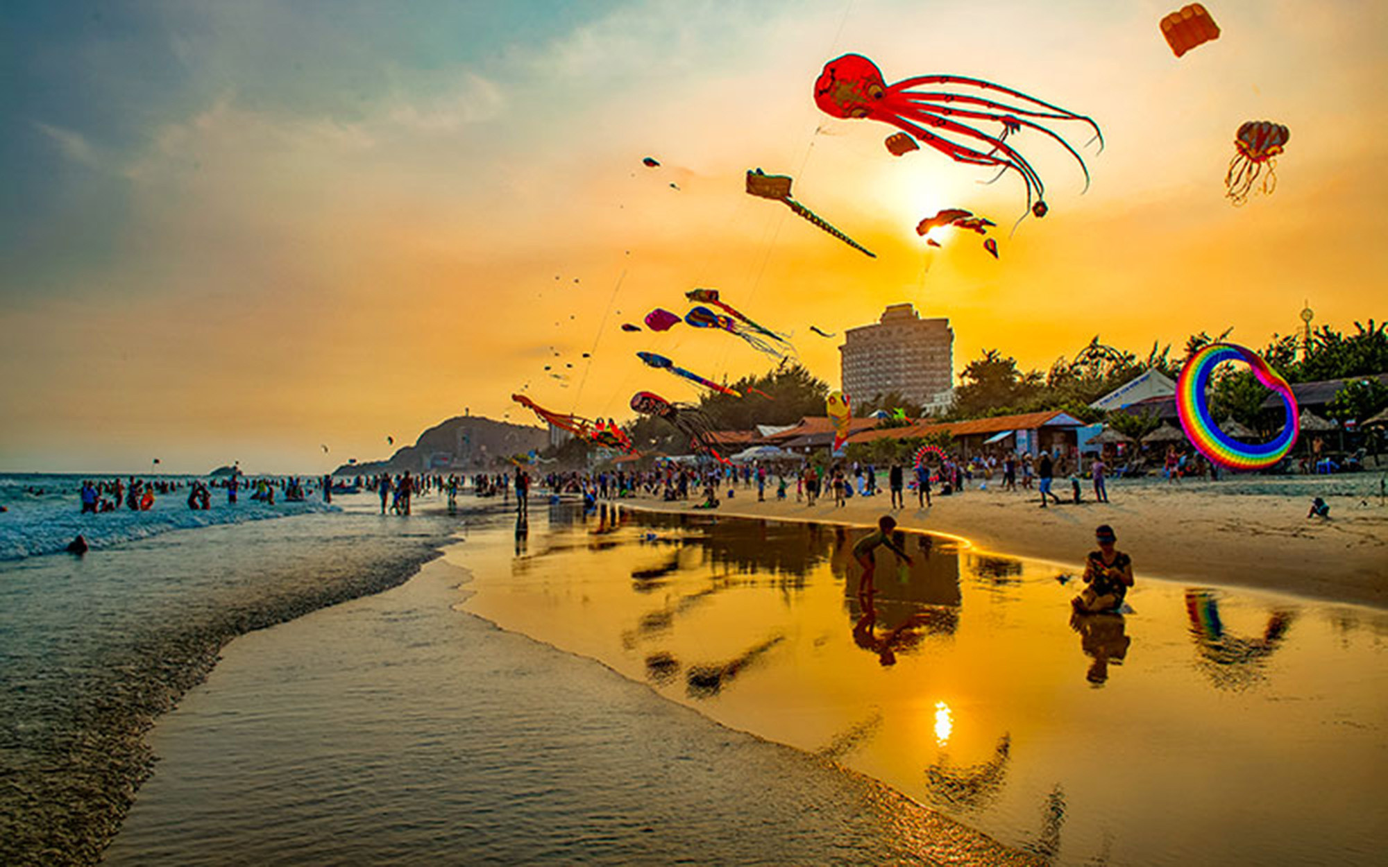 Du lịch Bà Rịa - Vũng Tàu bùng nổ, đón hơn 10 triệu khách