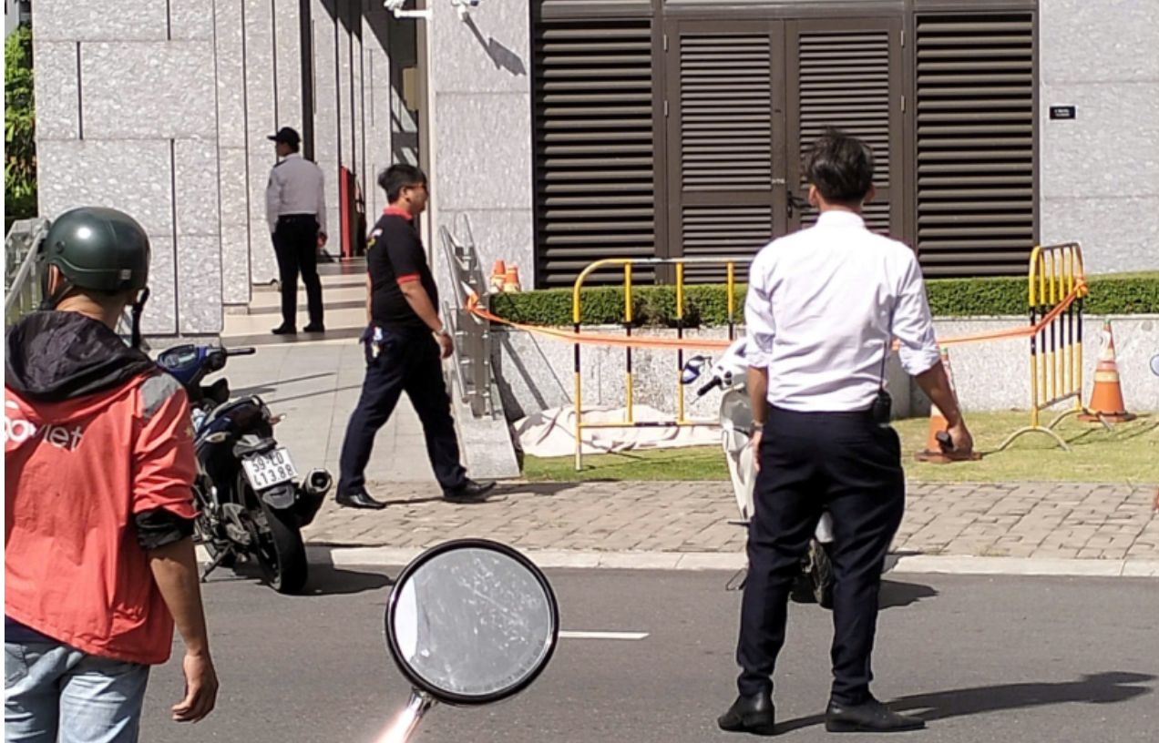 Phát hiện thi thể không nguyên vẹn rơi từ tầng cao chung cư ở TP.HCM