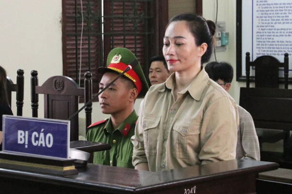 Xét xử cô đồng bổ cau 'đúng nhận, sai cãi' ở Hải Dương