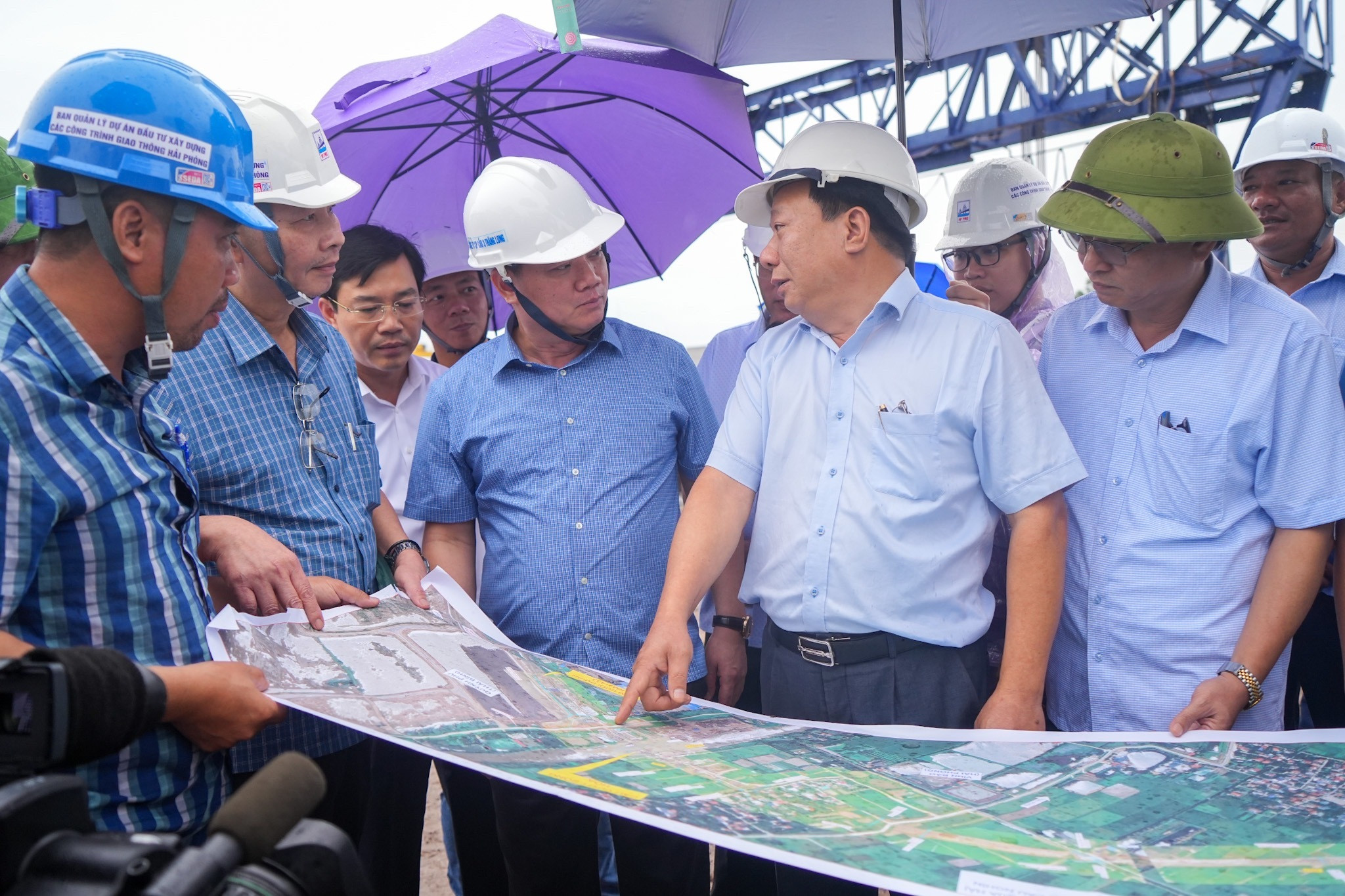 Cầu sông Hóa thông xe vào dịp Kỷ niệm 70 năm ngày Giải phóng Hải Phòng