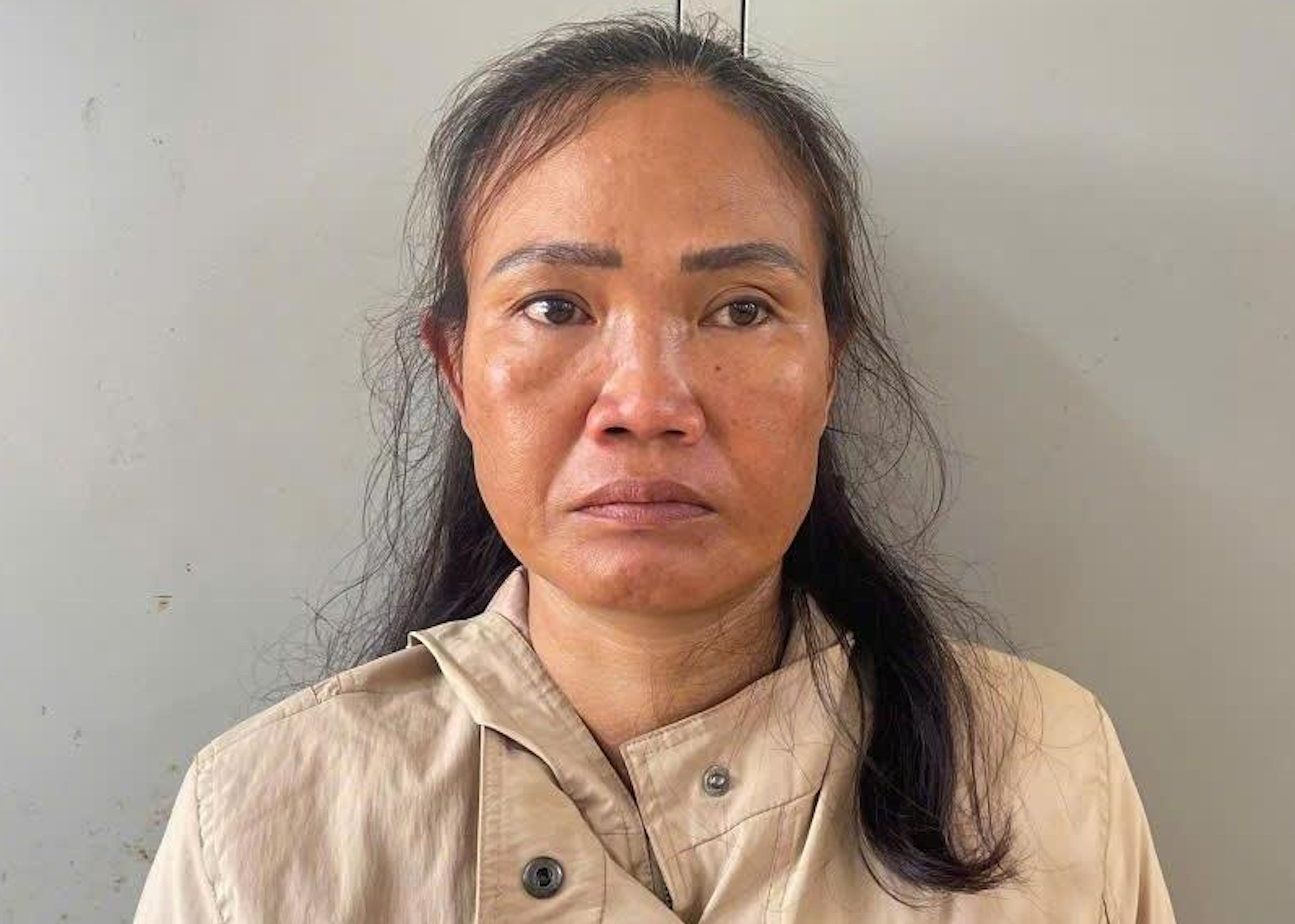 Bắt người phụ nữ bị truy nã nhập cảnh từ Lào về Việt Nam