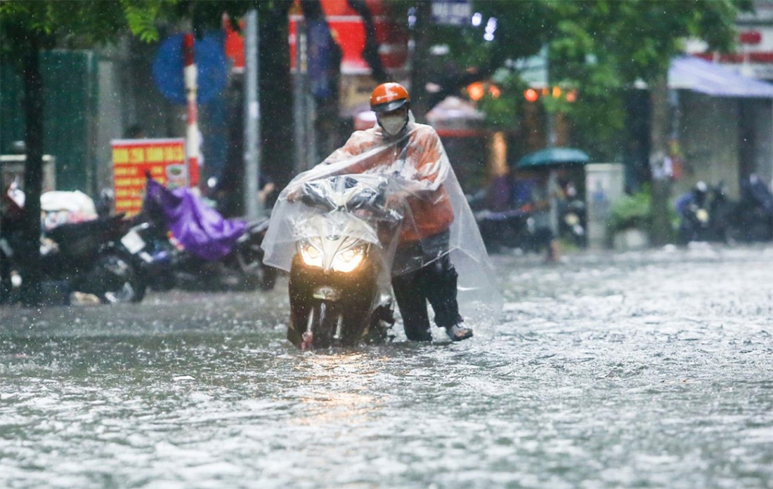 Tin mưa lớn trên 500mm ở Bắc Bộ, Bắc Trung Bộ và dự báo thời tiết 10 ngày tới