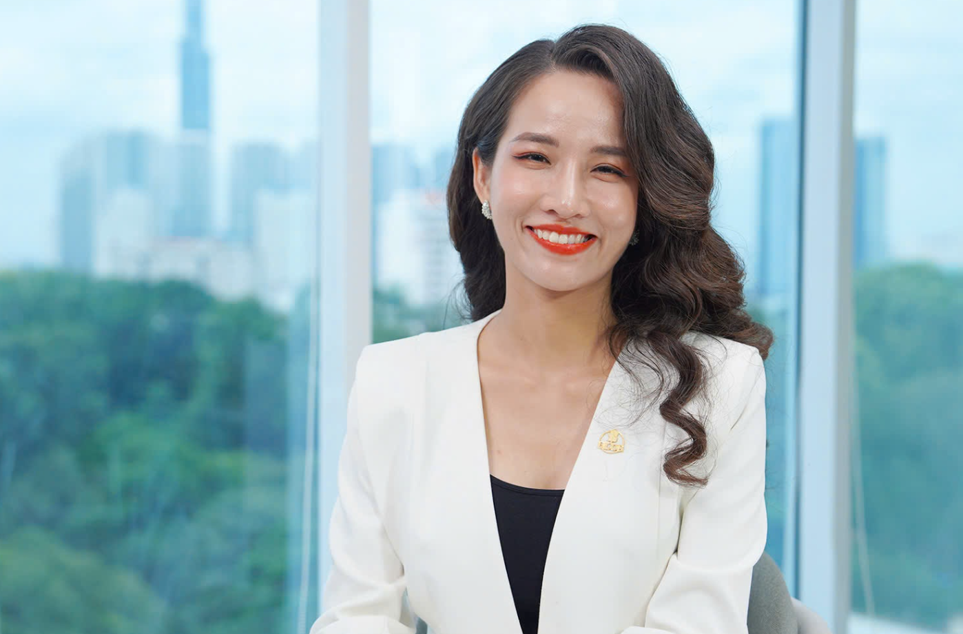 CEO Talk: Ái nữ vua cúc áo bị mắng 'không ở nhà trông con mà bày đặt kinh doanh'