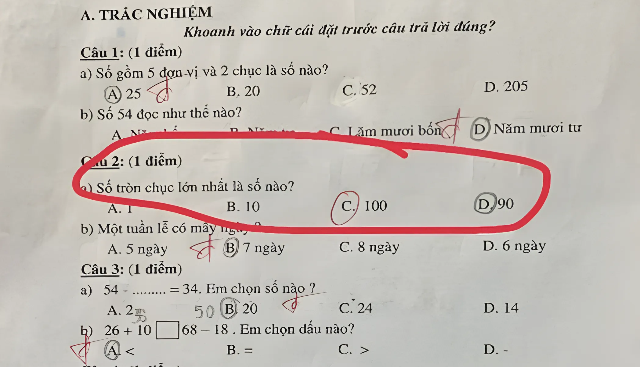 Bài toán tiểu học khiến phụ huynh cũng phải 'đứng hình'