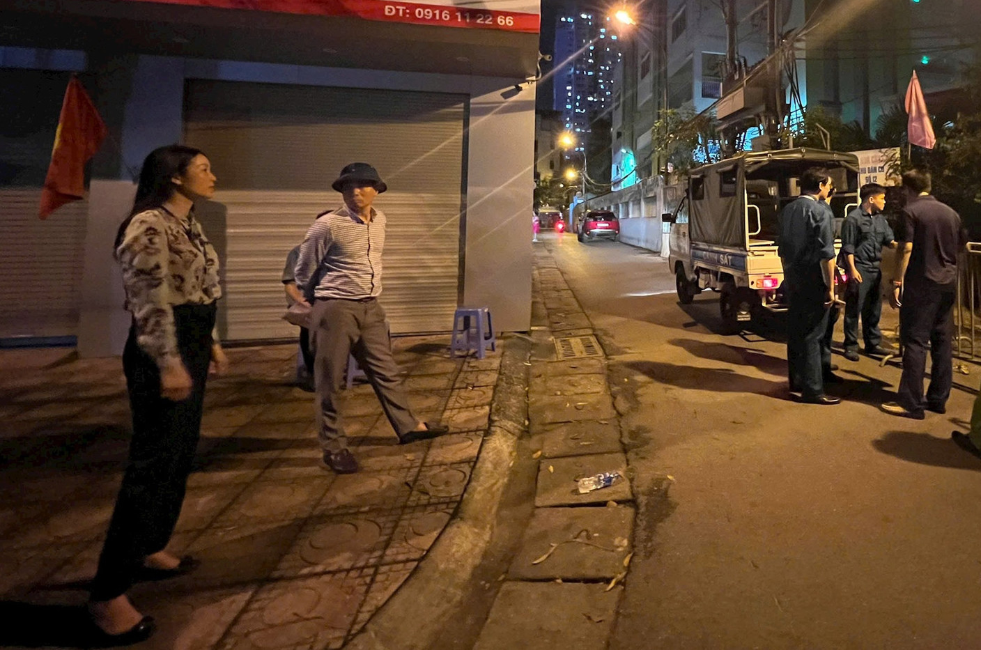 Hà Nội di dời người dân ở các chung cư nguy hiểm tránh bão Yagi