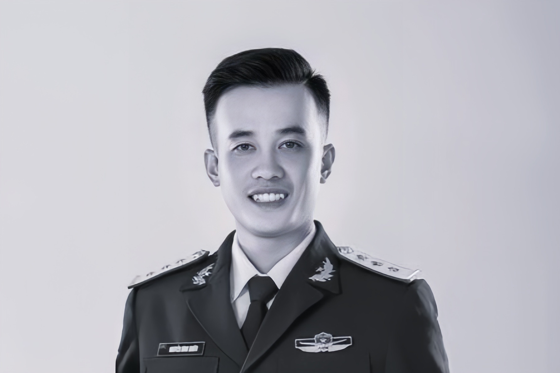 Truy tặng Huân chương bảo vệ Tổ quốc hạng Ba cho Đại úy Nguyễn Đình Khiêm