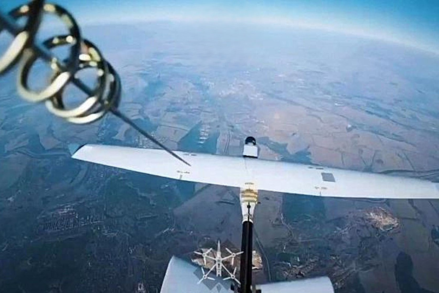 Nga chật vật chống đỡ các đội đi săn UAV của Ukraine