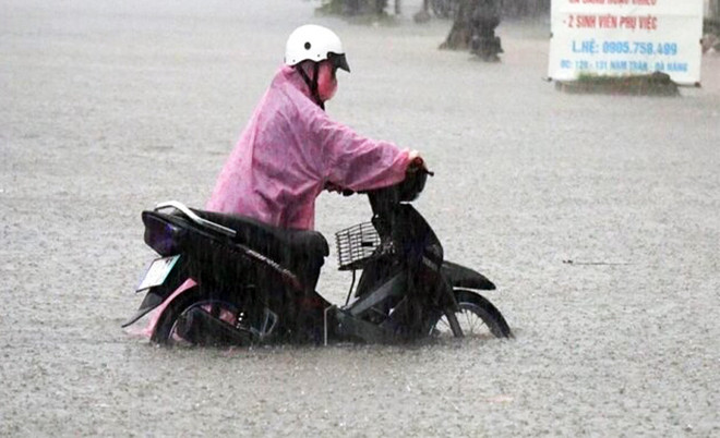 Tin mưa lớn trên 400mm ở miền Trung và dự báo thời tiết 10 ngày tới