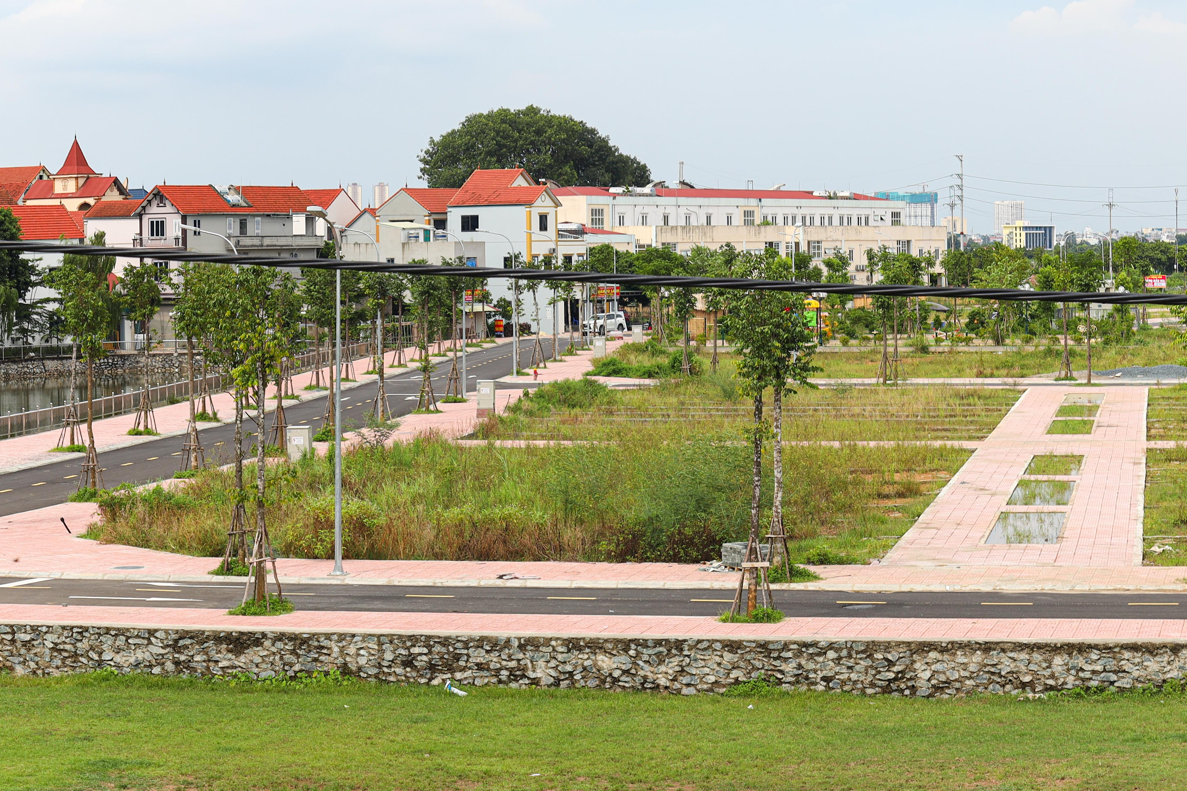 Hà Nội sẽ công khai danh tính cá nhân đấu giá đất cao bất thường rồi bỏ cọc