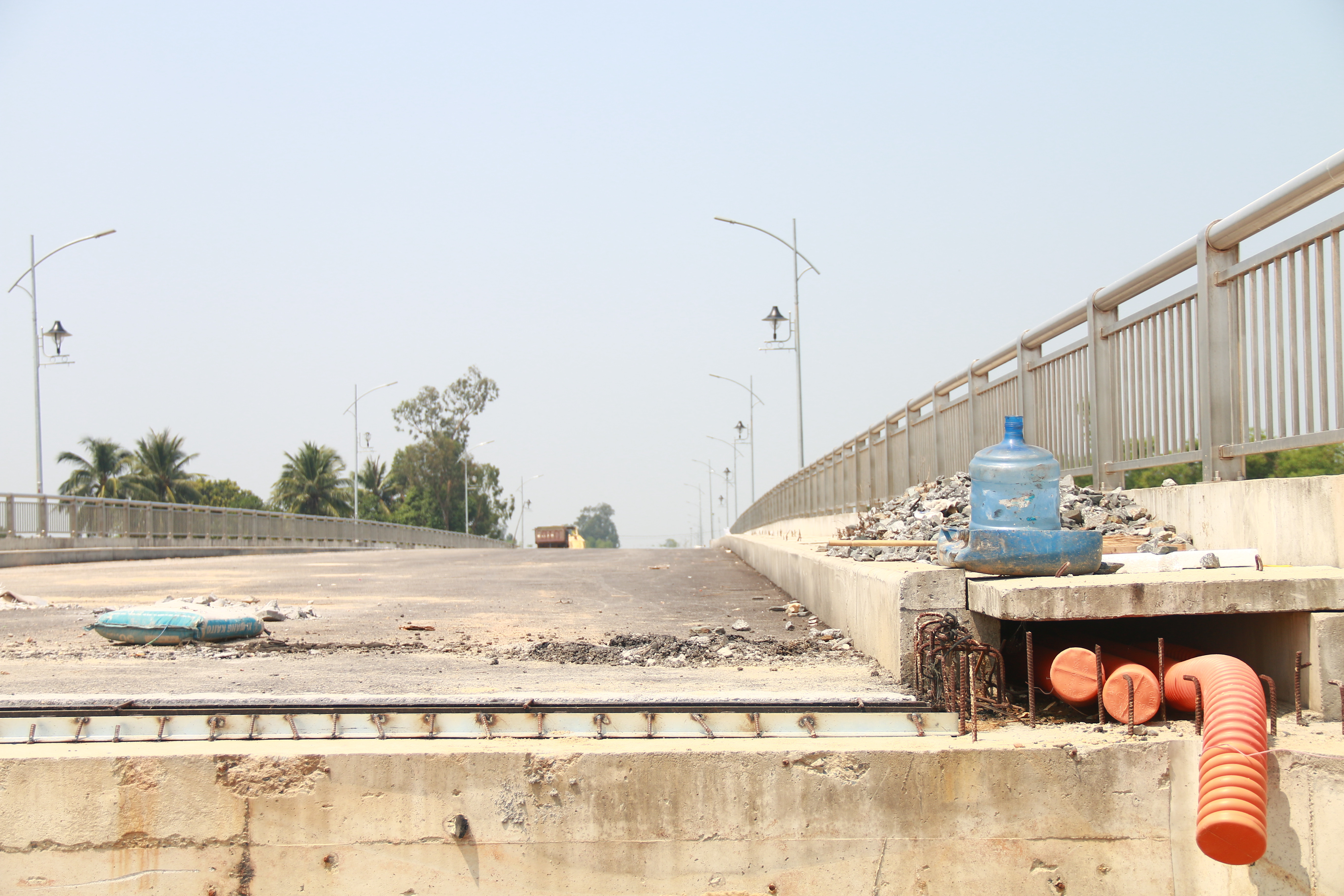 Cầu trăm tỷ xây xong 'đắp chiếu' ở thị xã Điện Bàn: Quảng Nam chỉ đạo 'nóng'