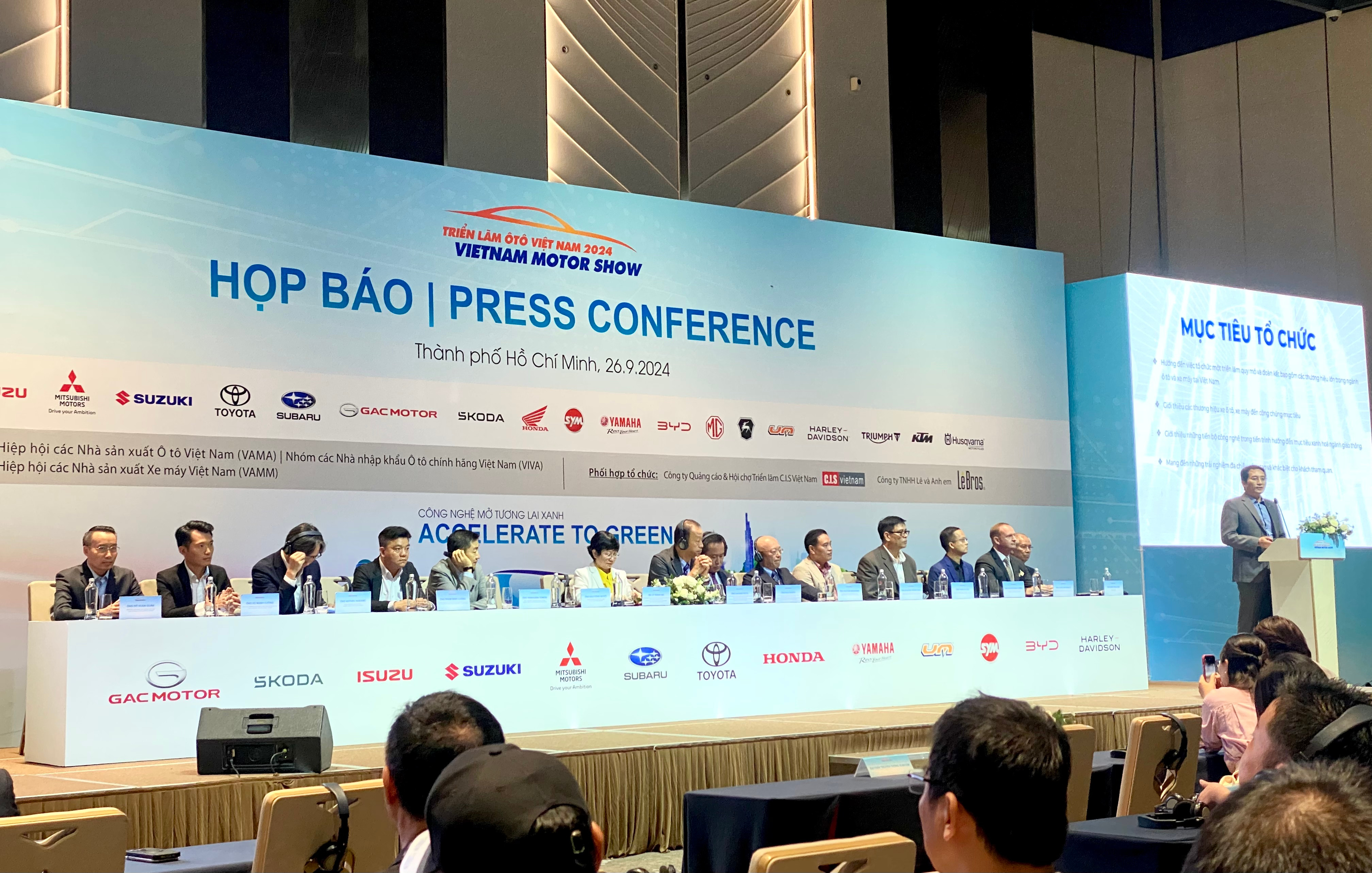 19 hãng xe hướng tới chuyển đổi năng lượng xanh tại Vietnam Motor Show 2024