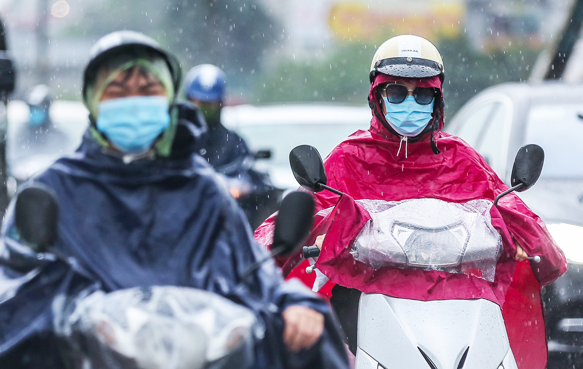 Ngày mai, Bắc Bộ lạnh về đêm và sáng sớm, Trung Bộ mưa lớn