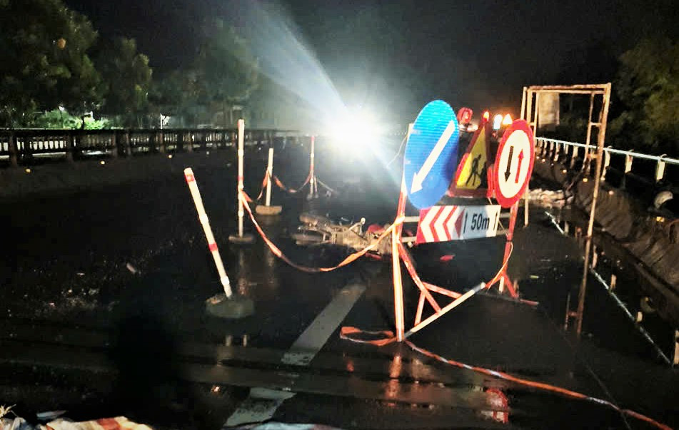 Đâm vào rào chắn công trường trên Quốc lộ 1, người đàn ông chết thương tâm