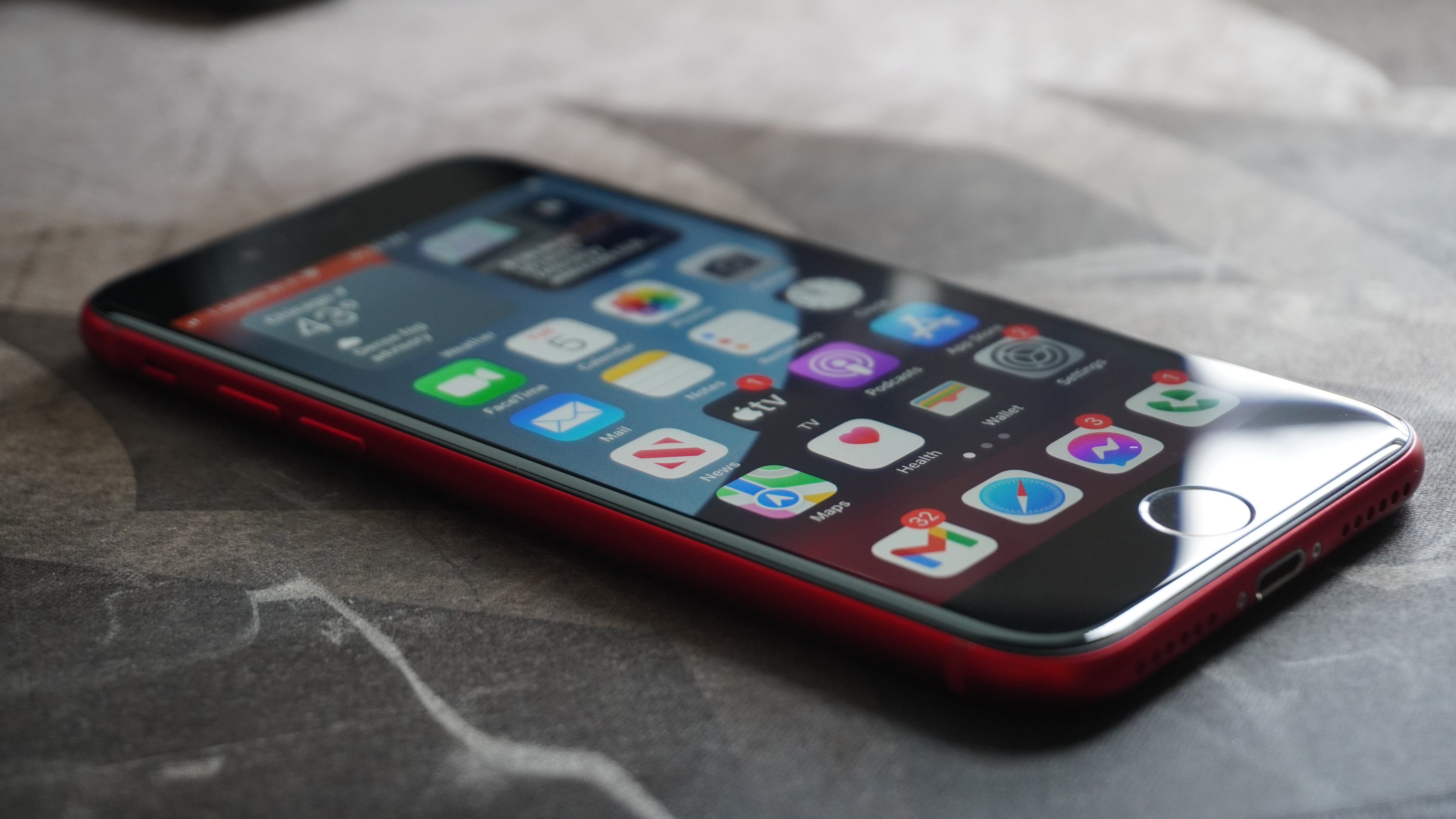 iPhone SE 3 có còn đáng mua vào năm 2024?