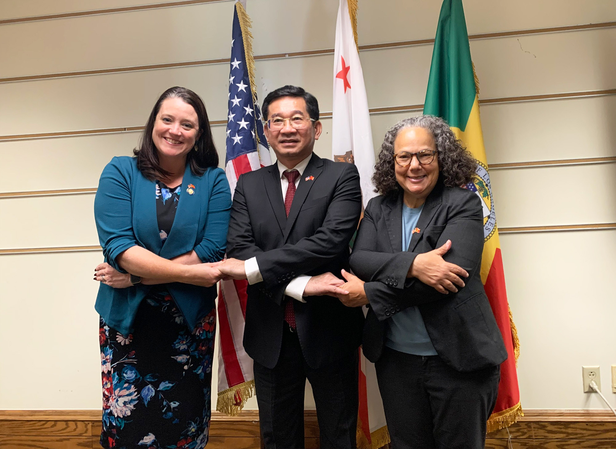 Đề xuất mở đường bay thẳng từ TP.HCM đến TP Los Angeles, Mỹ