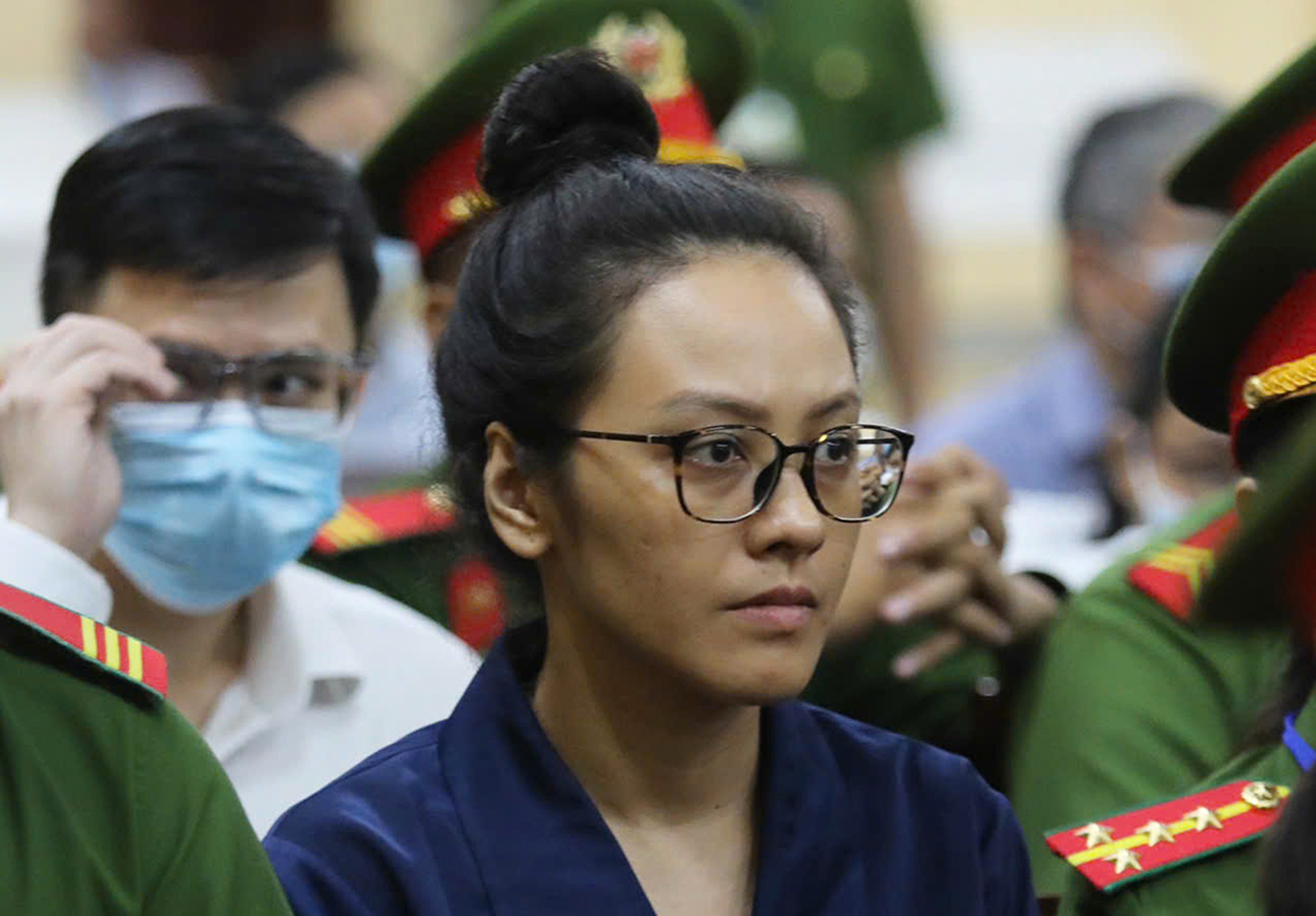 Trương Huệ Vân xin toà miễn hình phạt cho chồng Trương Mỹ Lan