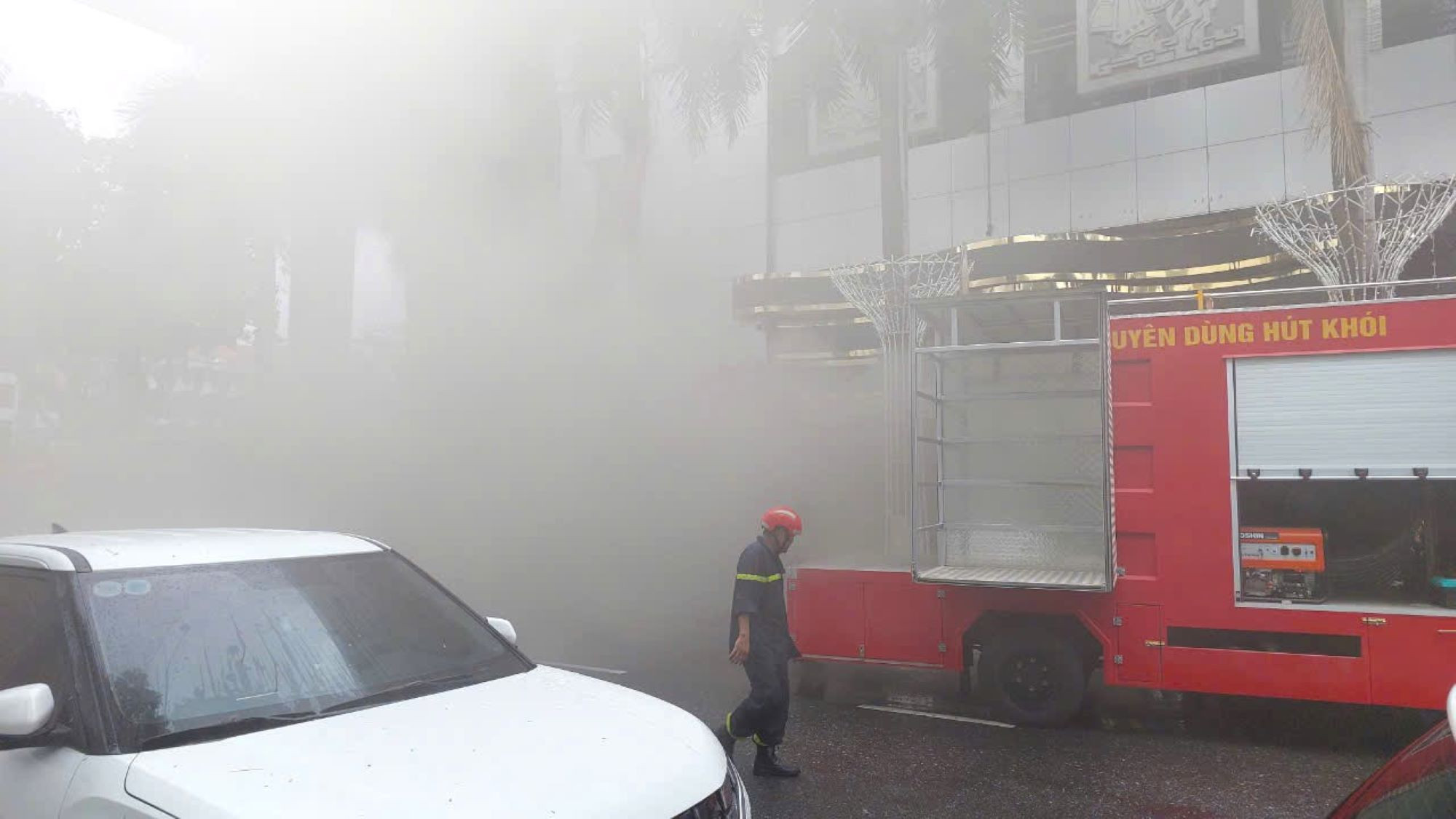 Cháy quán bar ở tầng hầm Nhà hát Trưng Vương Đà Nẵng