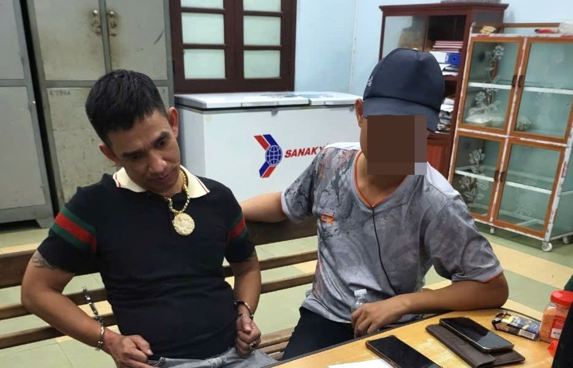 Bắt trùm ma túy liên tỉnh Quốc 'Bố già' 