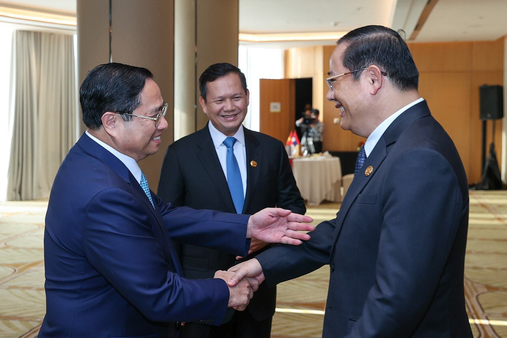 Việt Nam tiếp tục tham vấn với Lào và Campuchia hậu cơ chế tam giác phát triển 