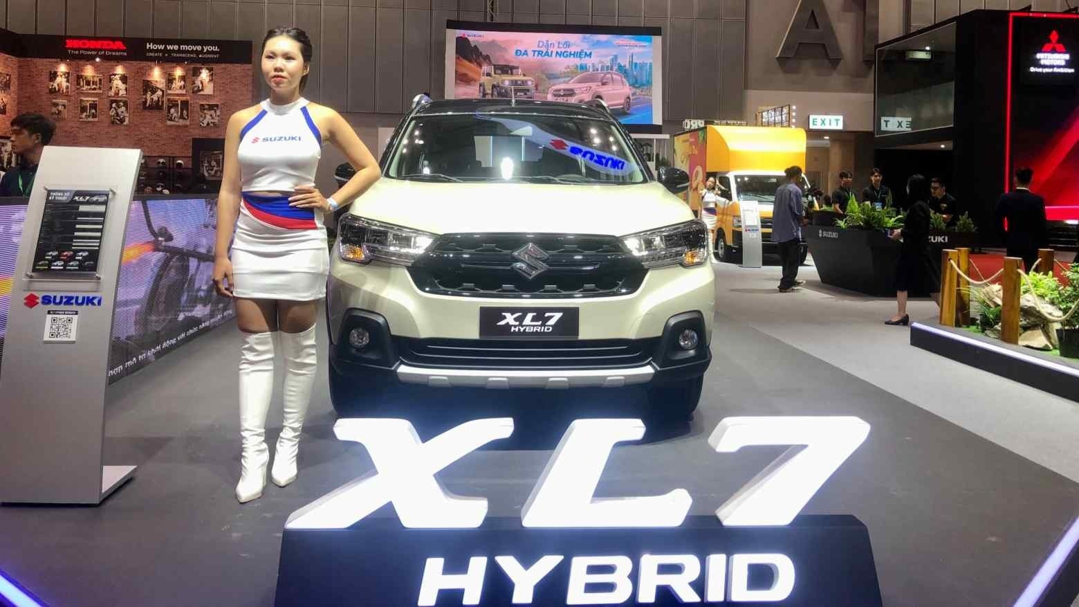 Các ông lớn ô tô tăng gấp đôi lượng xe lai điện - xăng tại Việt Nam