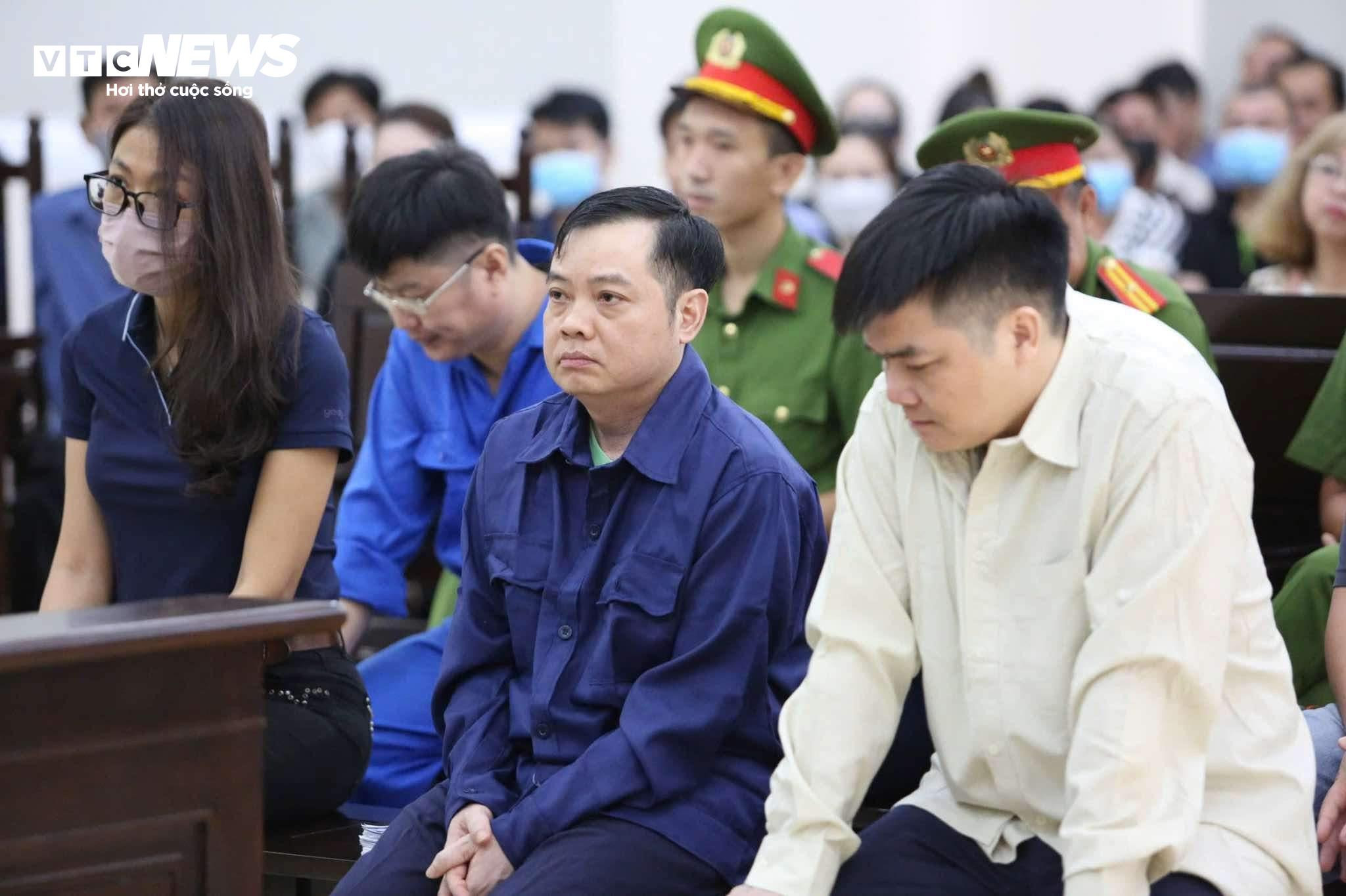 Cháy quán karaoke An Phú, 32 người chết: Cựu đội phó CA bị đề nghị 7-8 năm tù