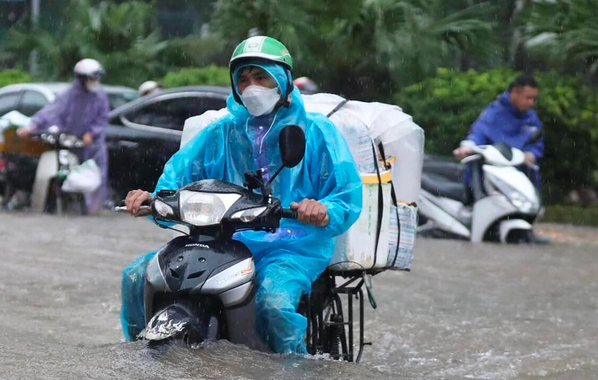 Dự báo thời tiết: Bão Trami không đổ bộ, gây mưa cực lớn từ Quảng Trị-Quảng Ngãi