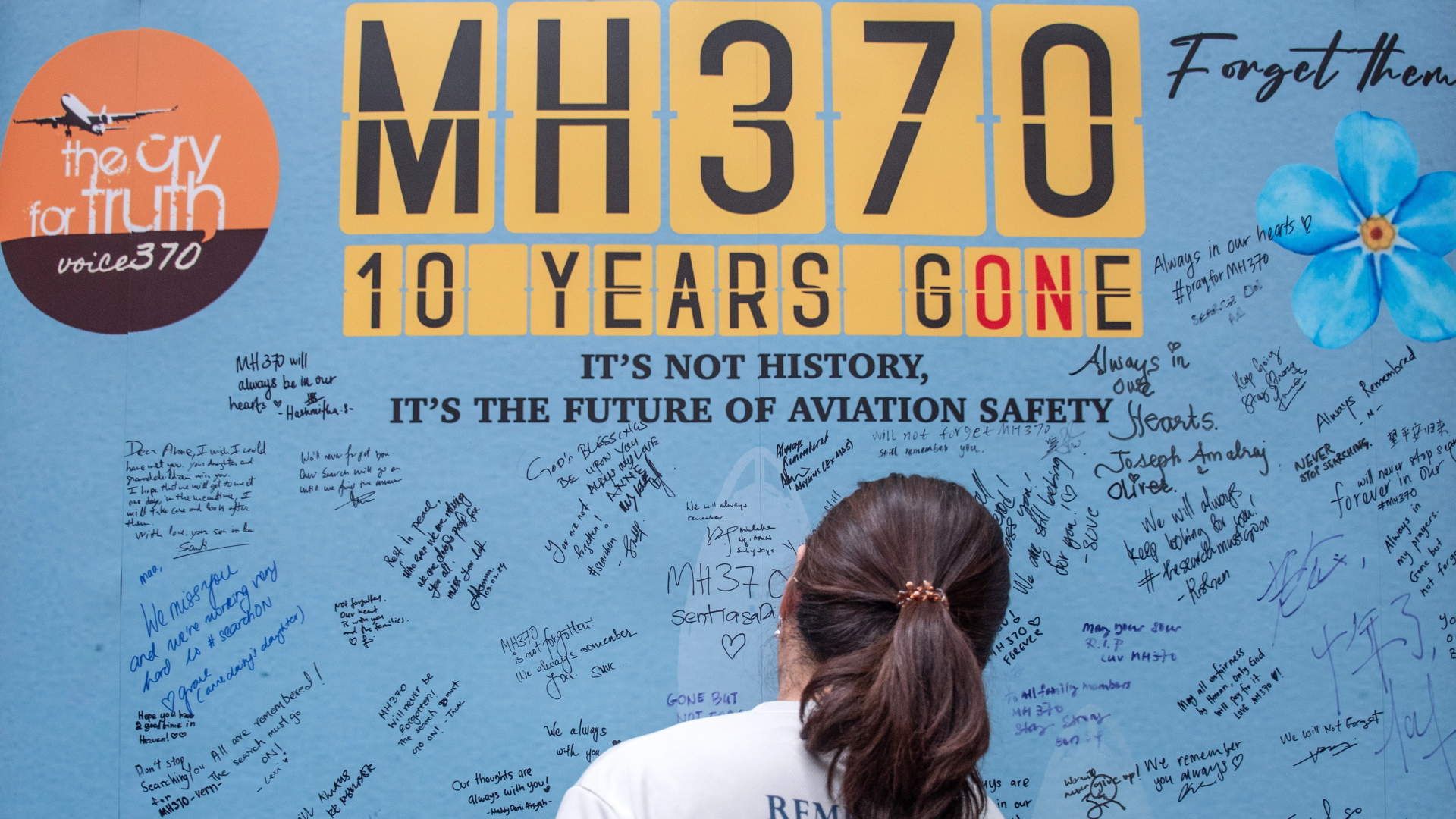 Malaysia tái khởi động cuộc tìm kiếm MH370