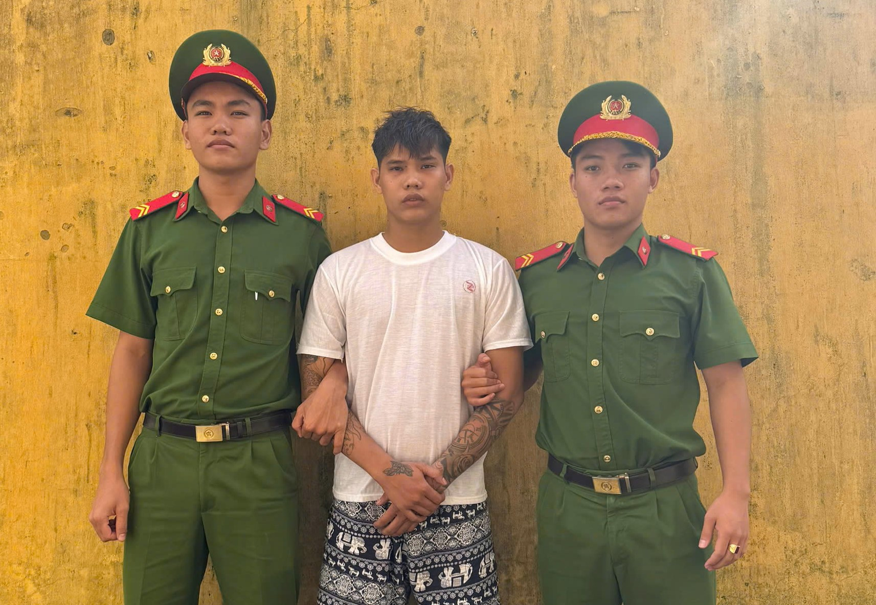 Mượn xe của bạn rồi bỏ trốn sang Campuchia