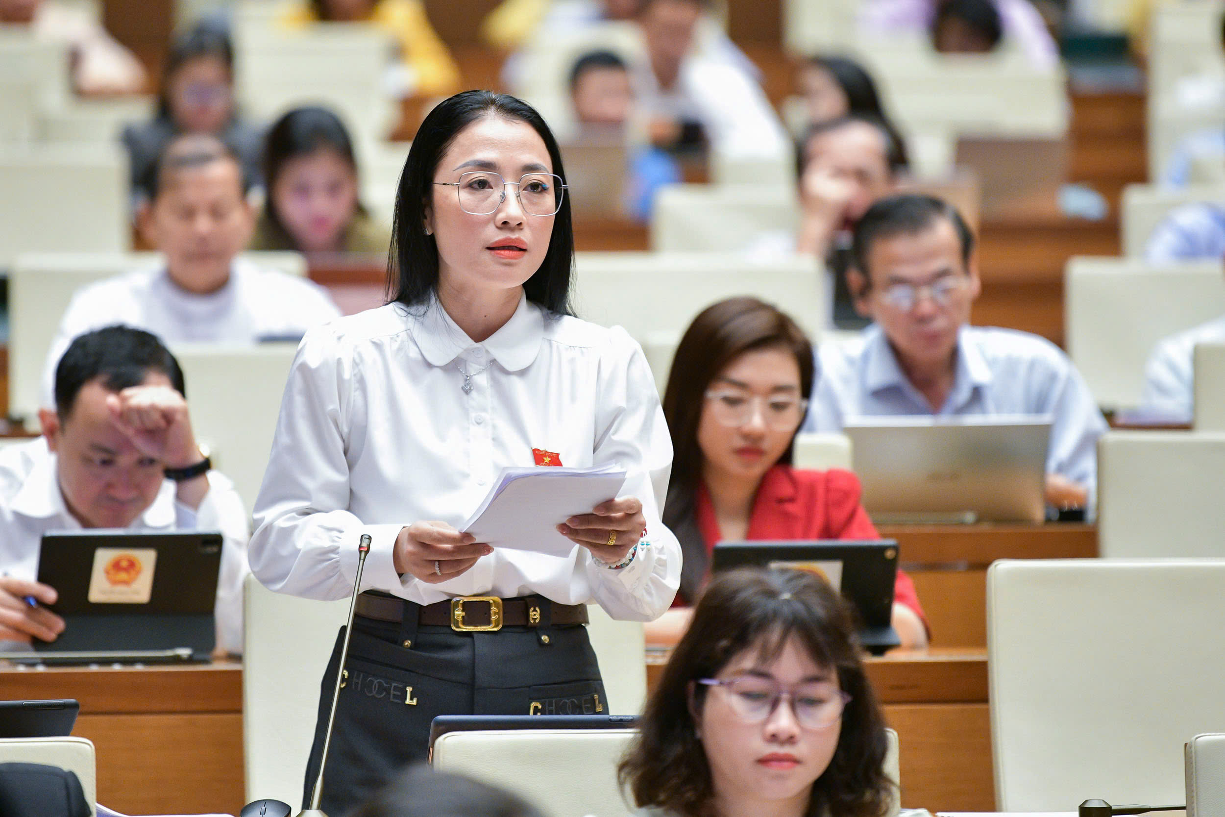 ĐBQH: Máy móc Bệnh viện Bạch Mai không có tội, tại sao bị bỏ không?