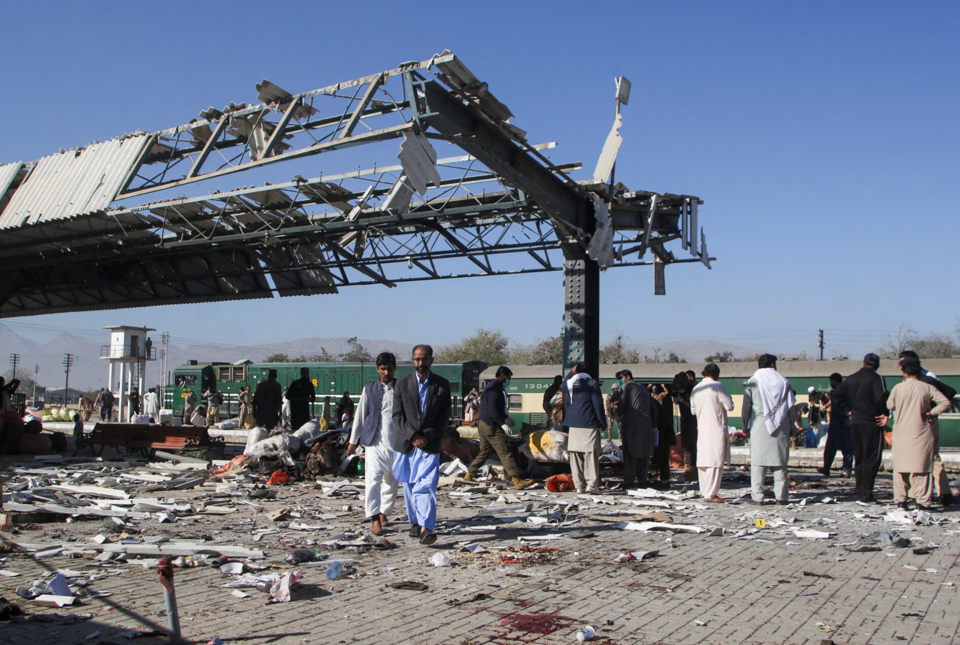 Đánh bom ga xe lửa ở Pakistan, ít nhất 24 người chết