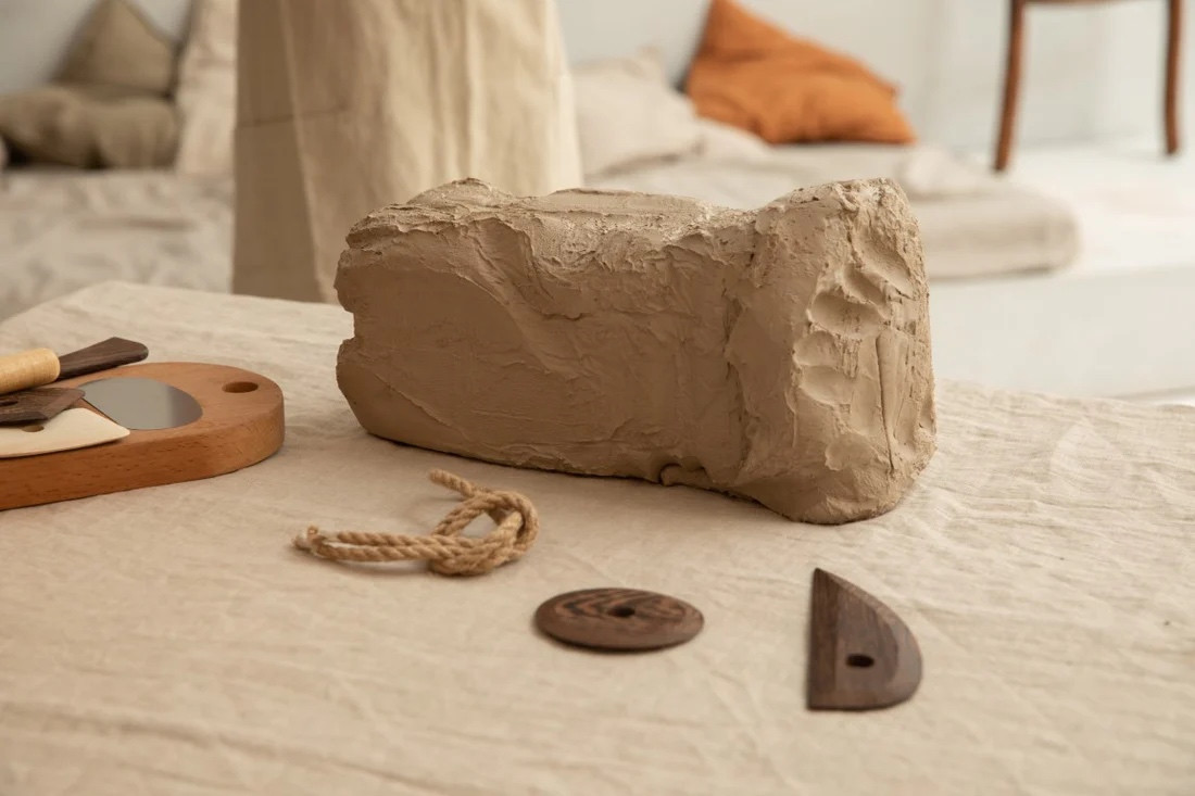 7 mẹo hay với đất sét trong xử lý việc nhà, chăm sóc gia đình