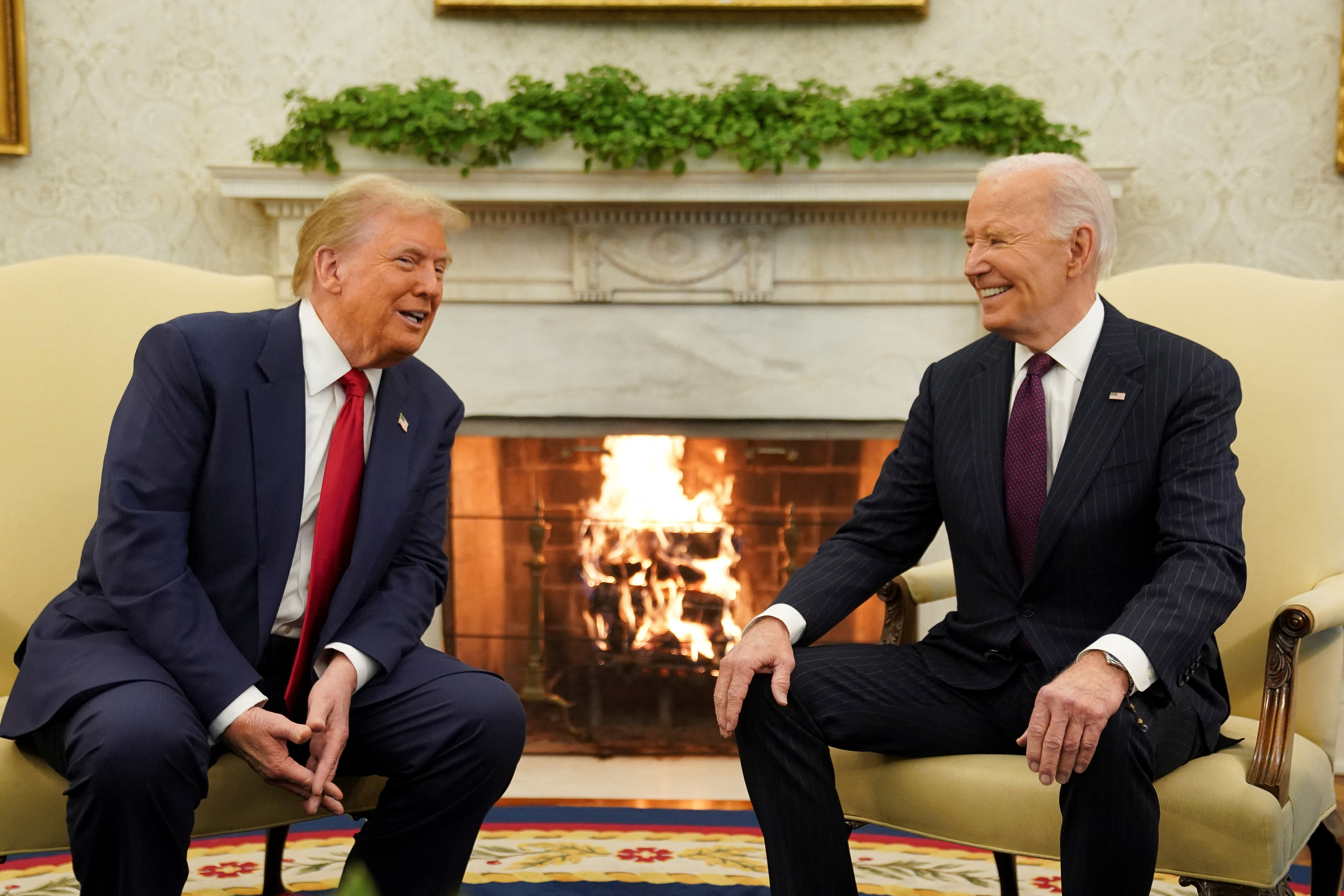Tổng thống đắc cử Trump gặp ông Biden ở Nhà Trắng