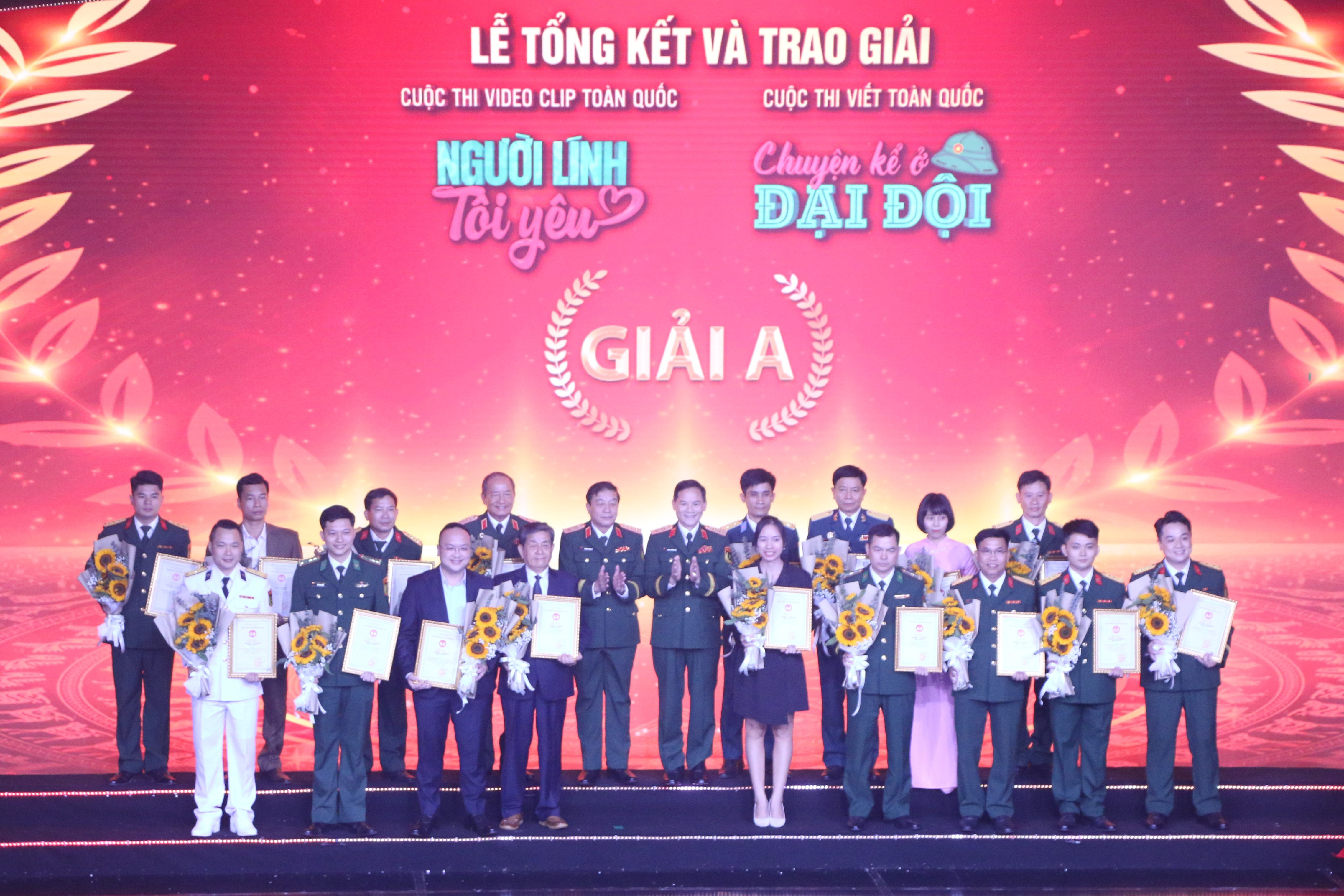 160 tác phẩm đạt giải cuộc thi video và viết về người chiến sĩ